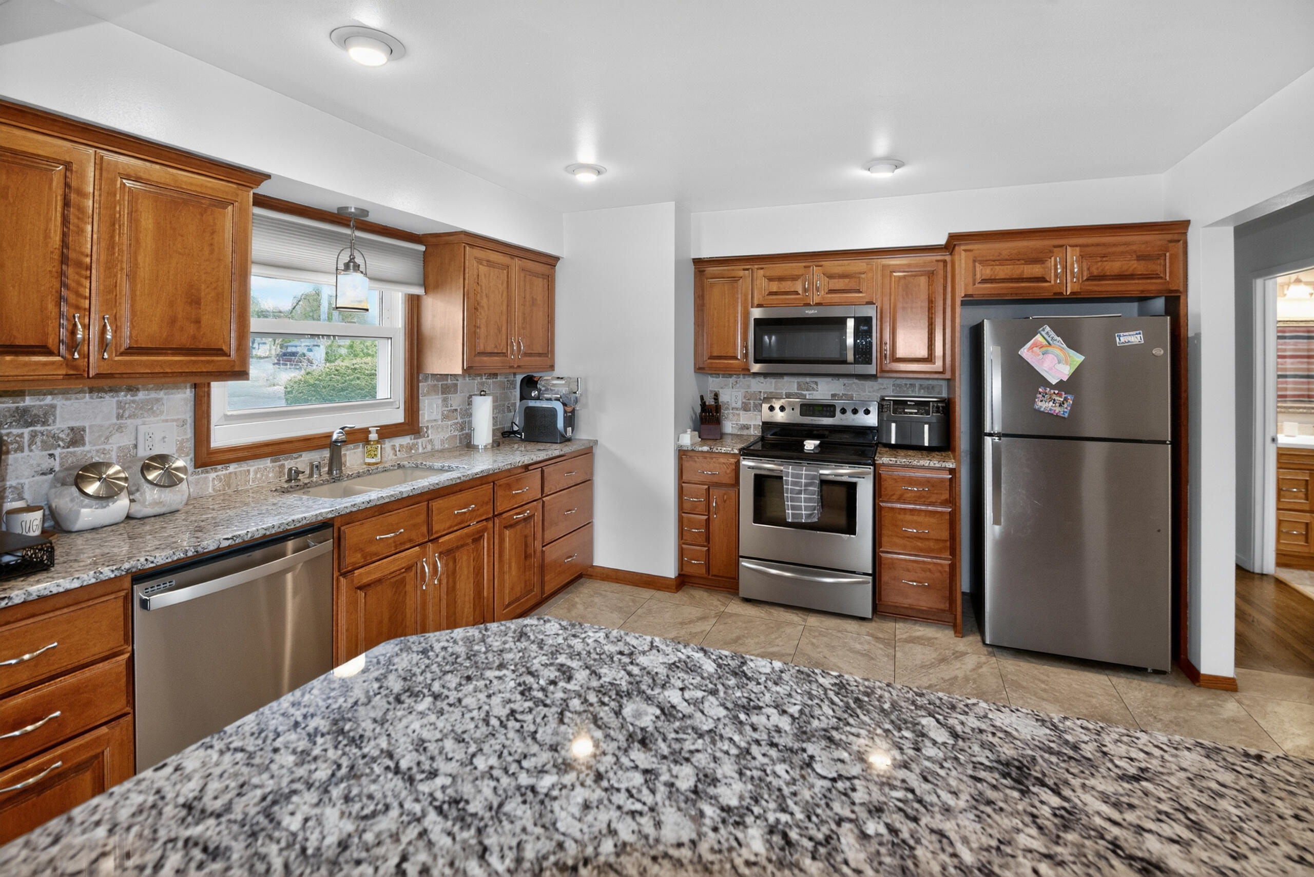 8810 W Petersik St