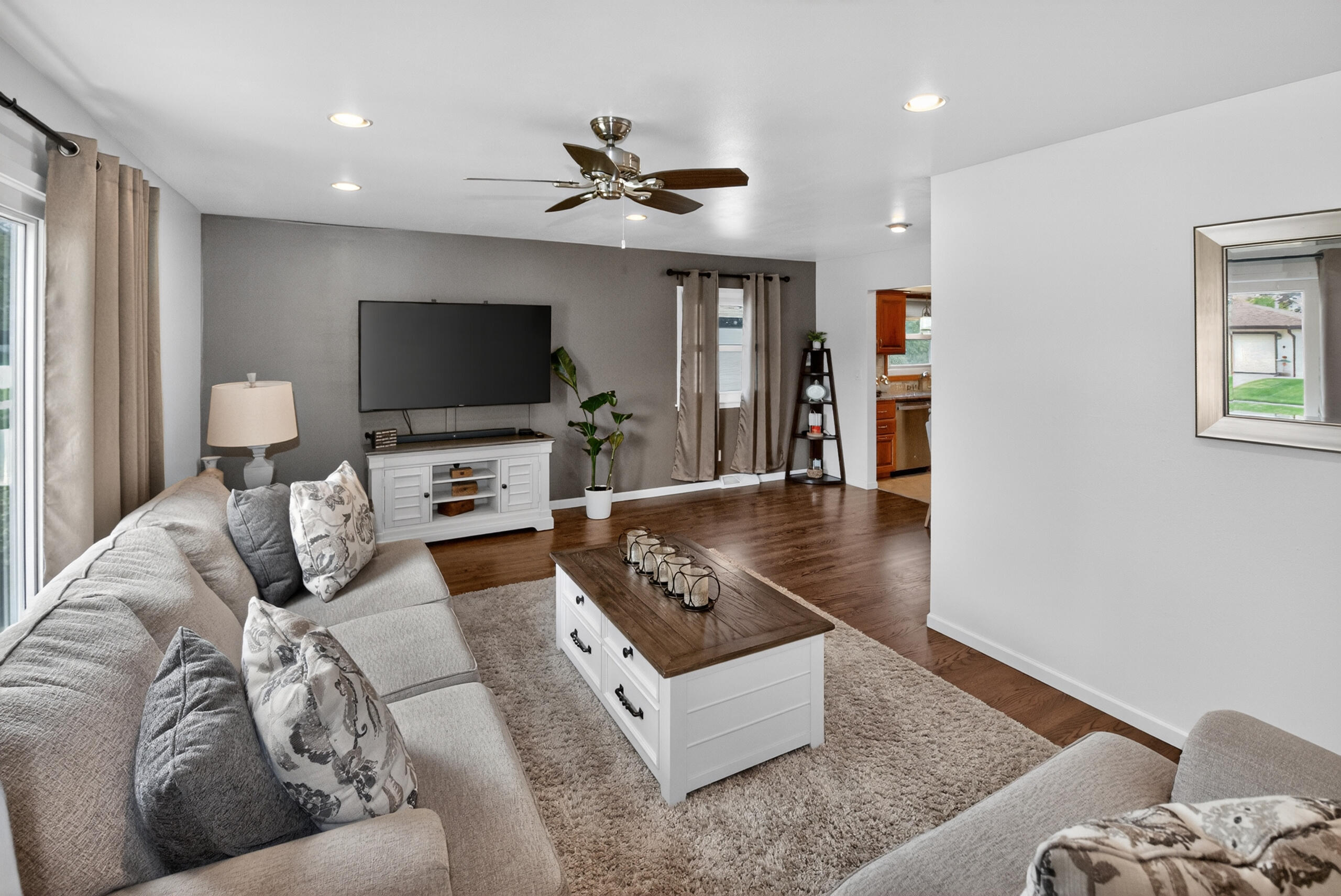 8810 W Petersik St