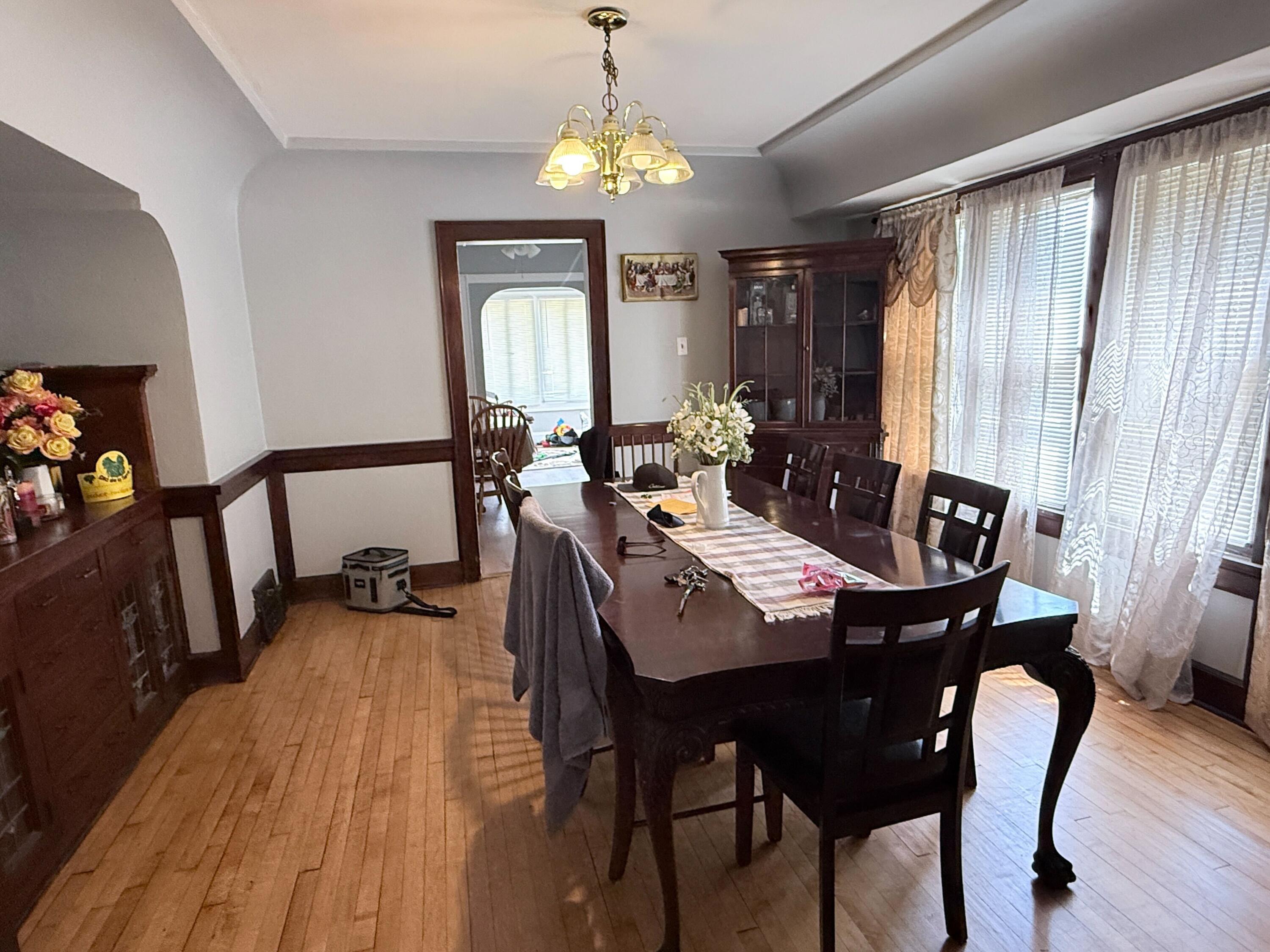 2902 N 44th St Unit: 2904