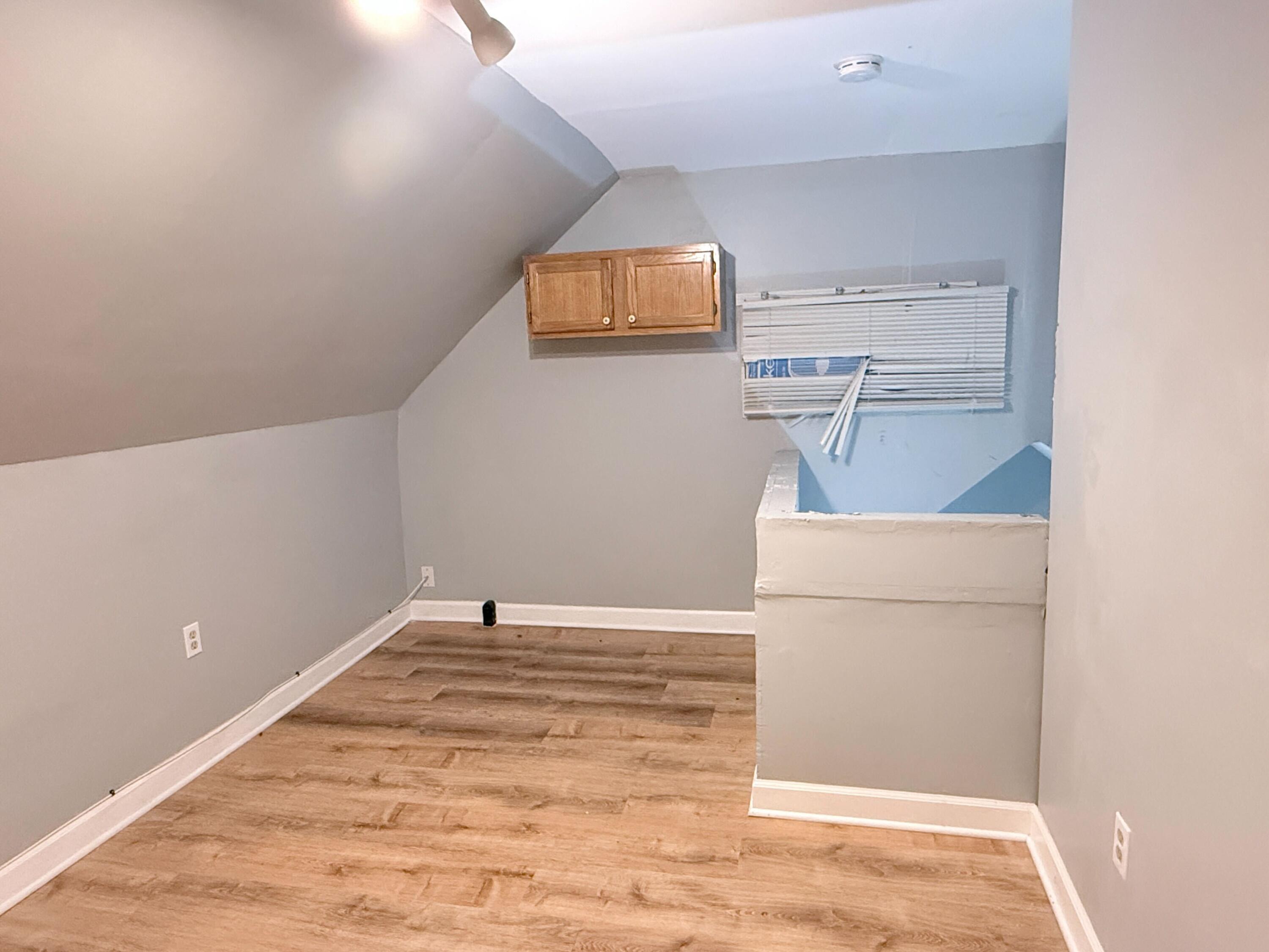 2902 N 44th St Unit: 2904