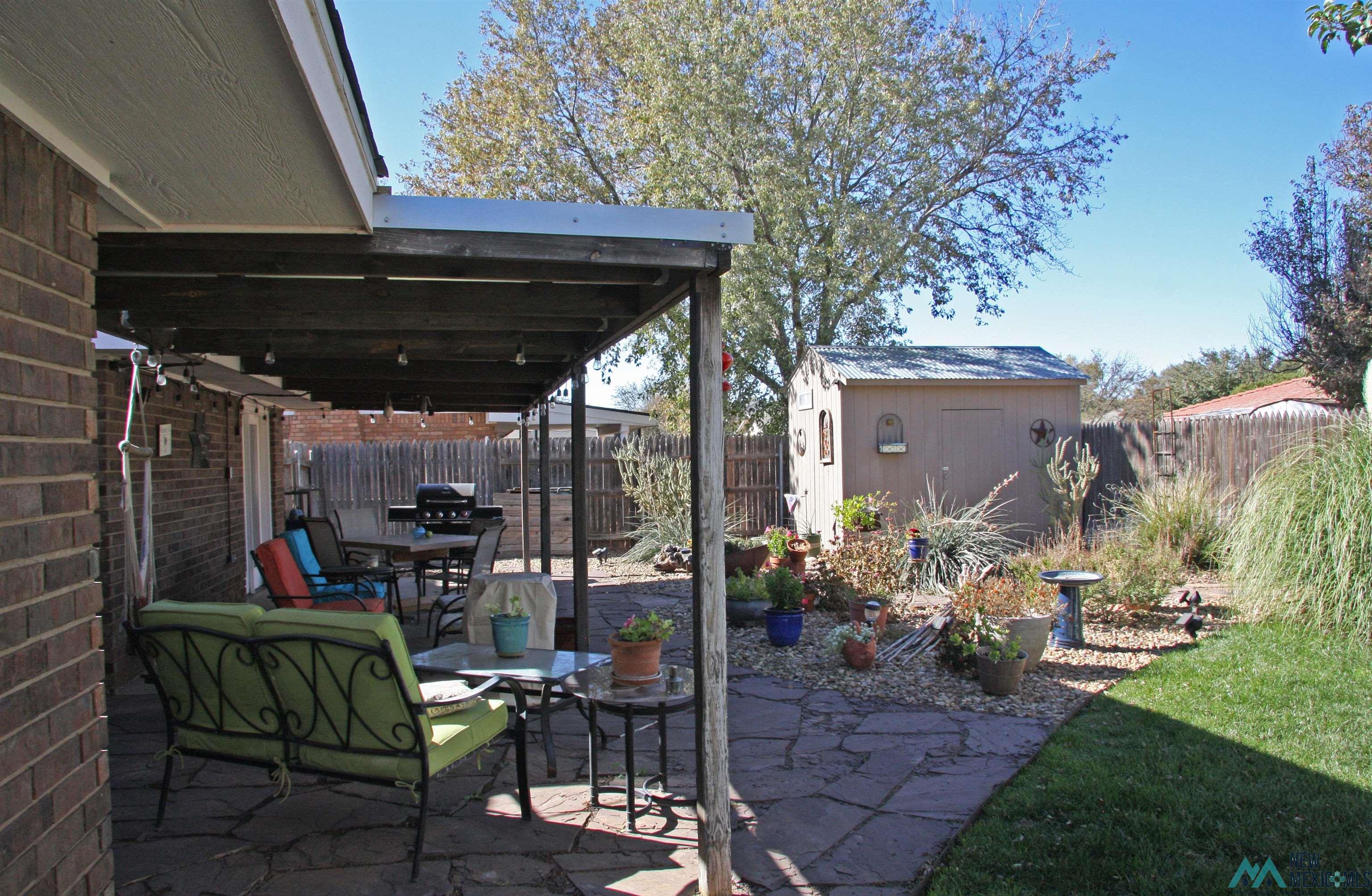 404 Chanticleer Place
