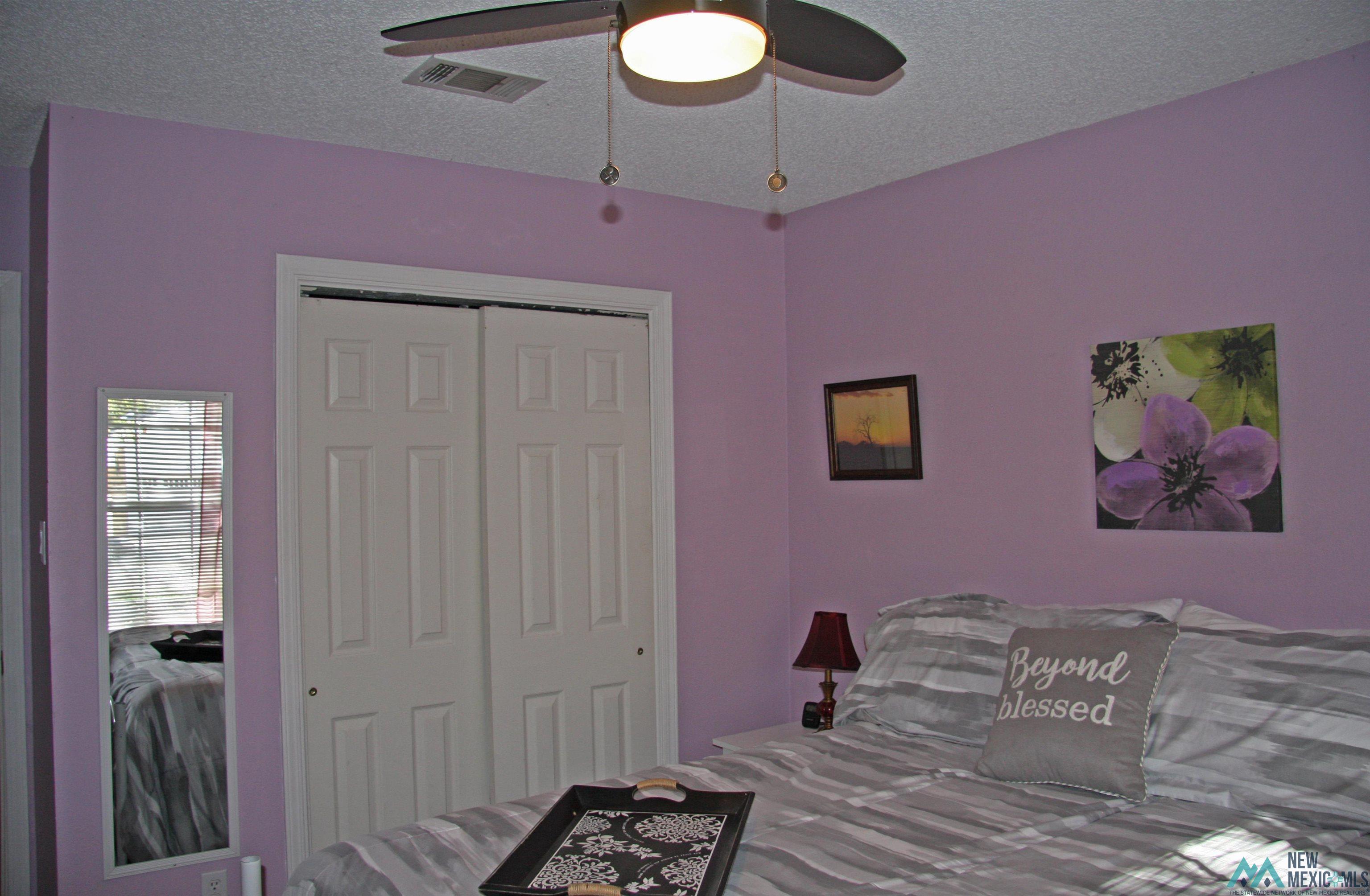 404 Chanticleer Place