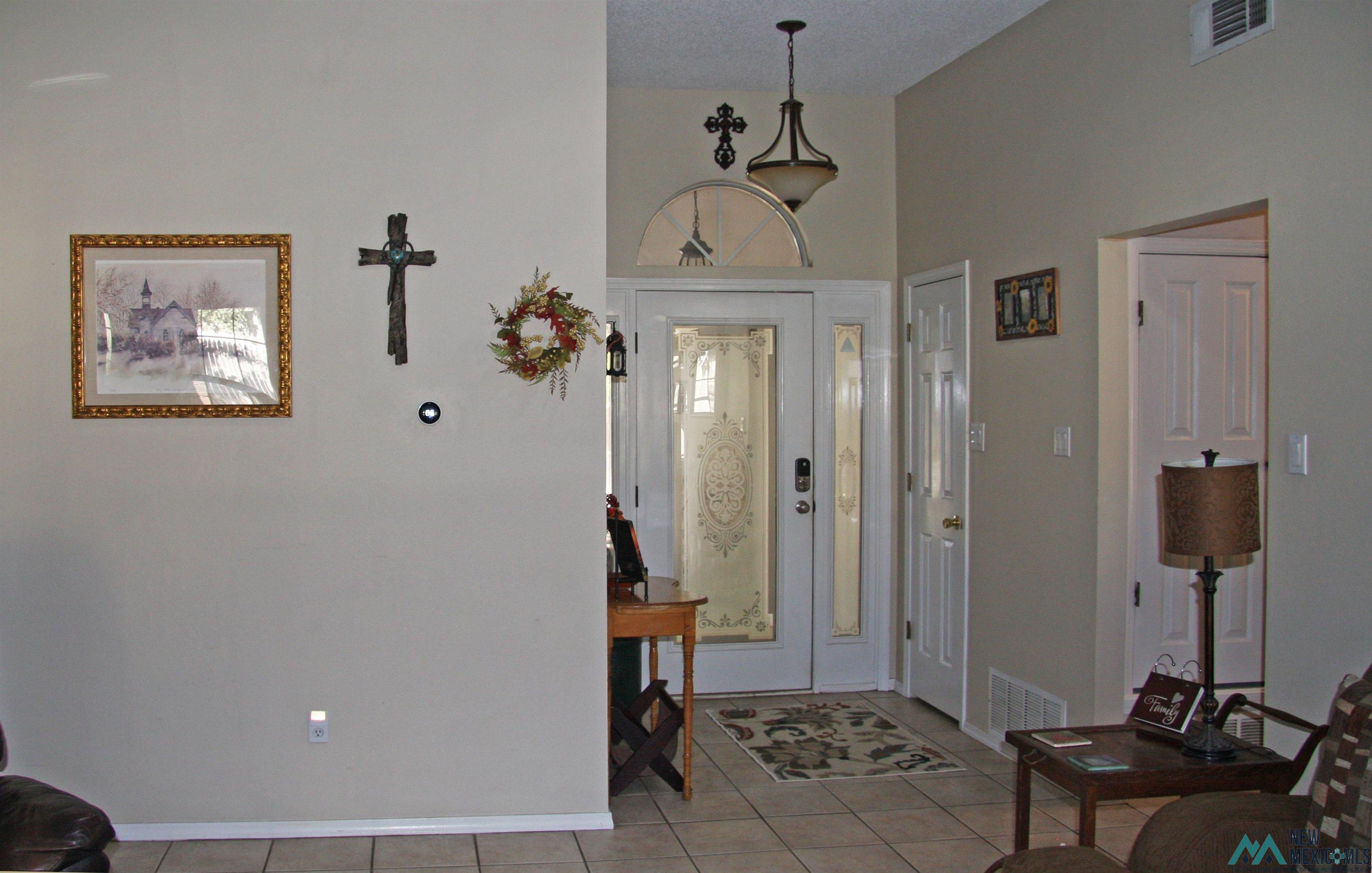 404 Chanticleer Place