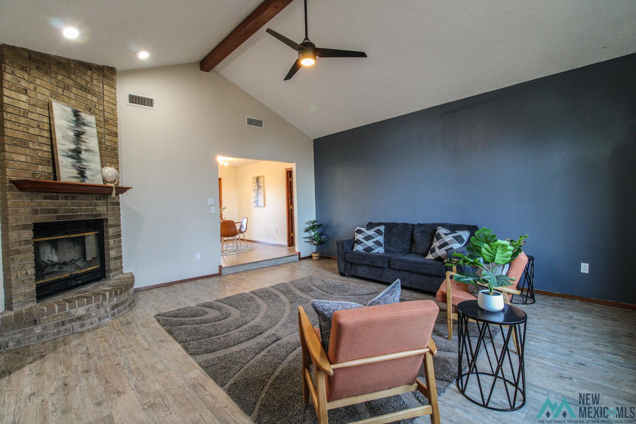 116 Rosewood Drive