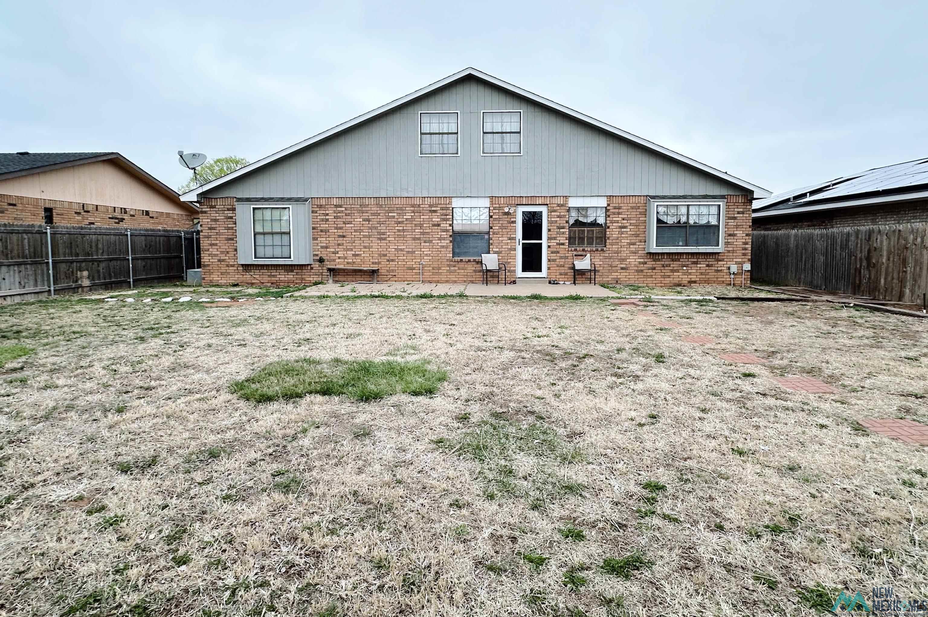 221 Chanticleer Place