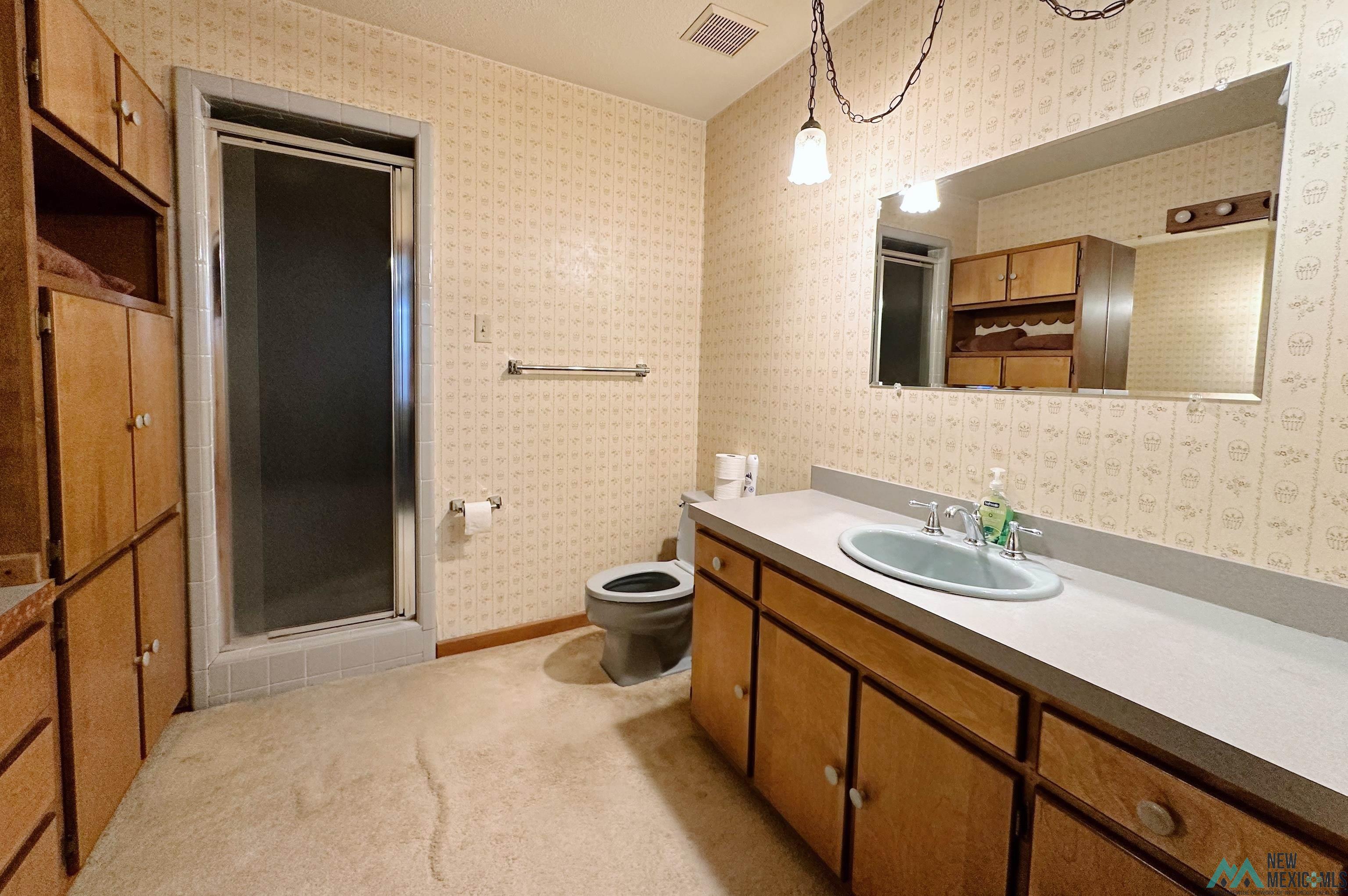 221 Chanticleer Place