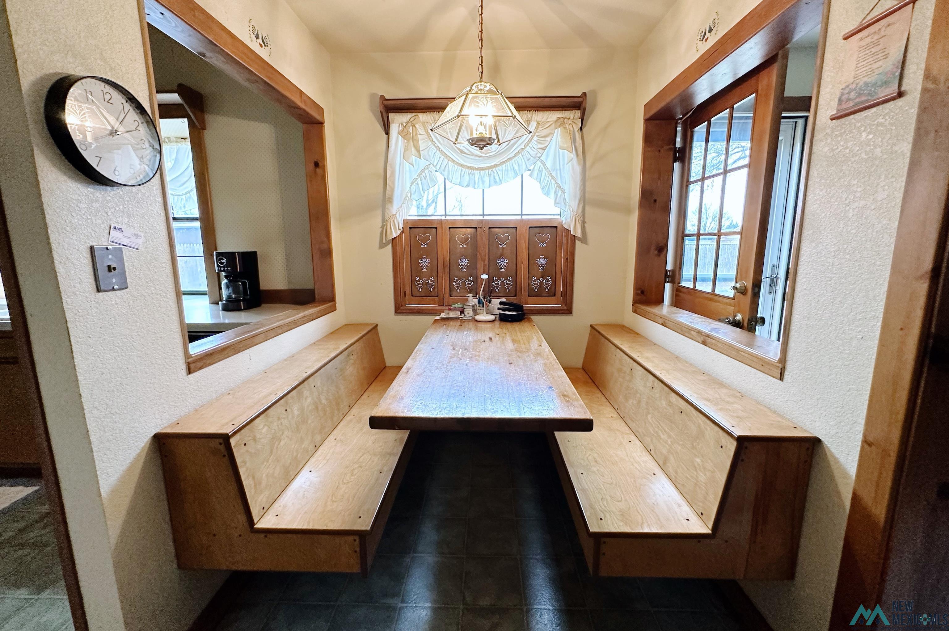 221 Chanticleer Place