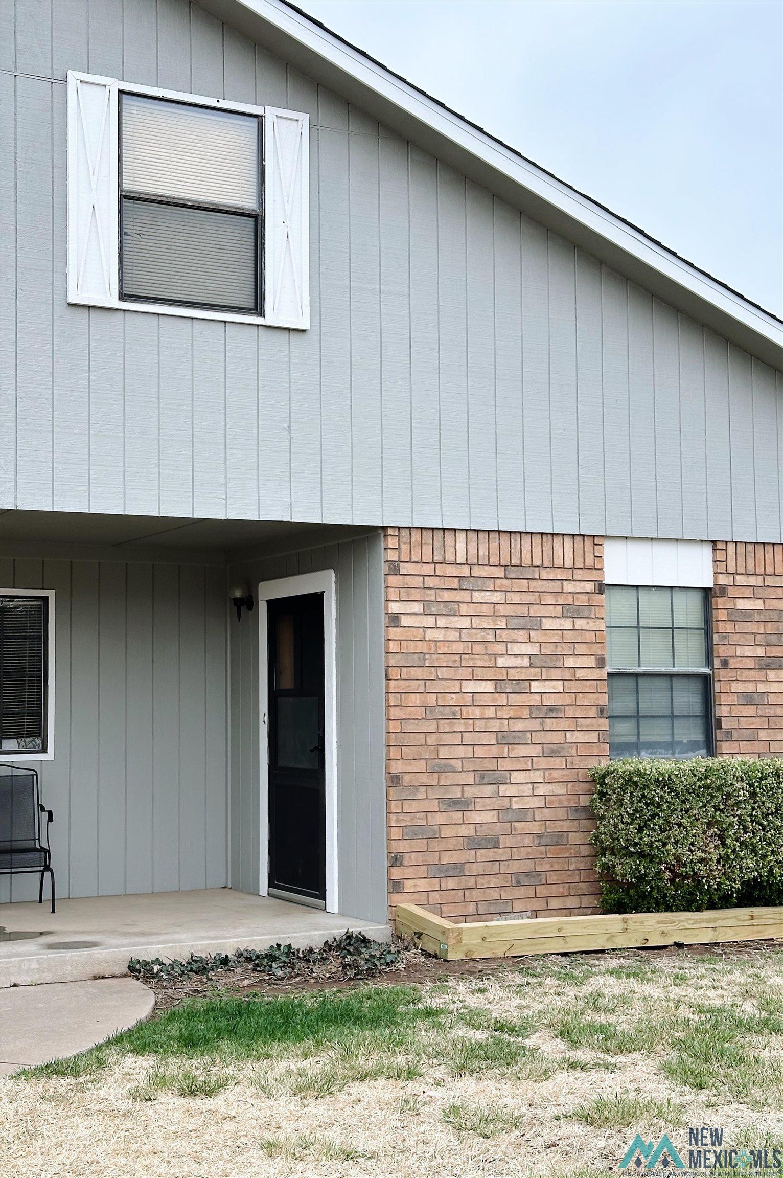 221 Chanticleer Place