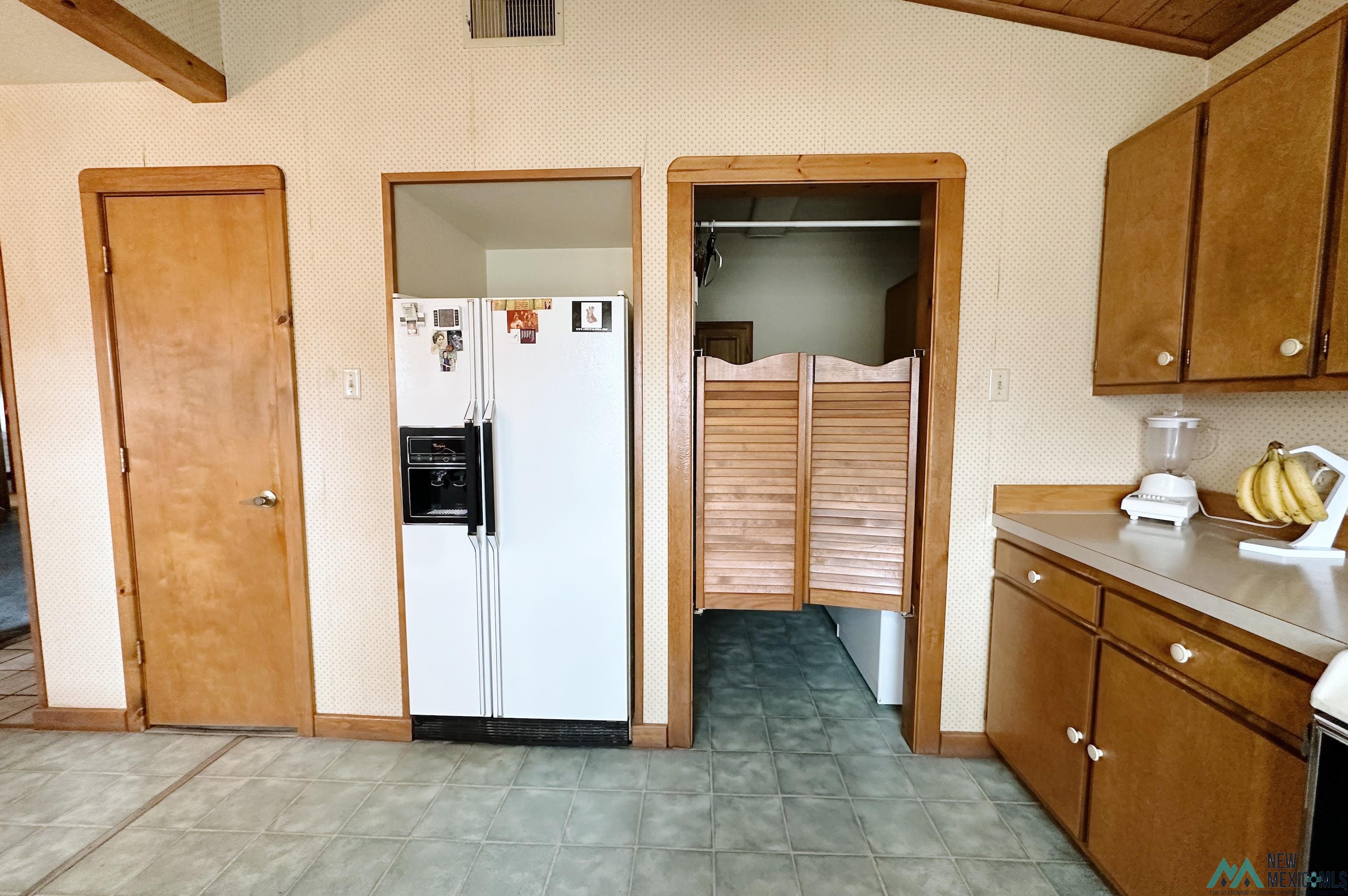 221 Chanticleer Place