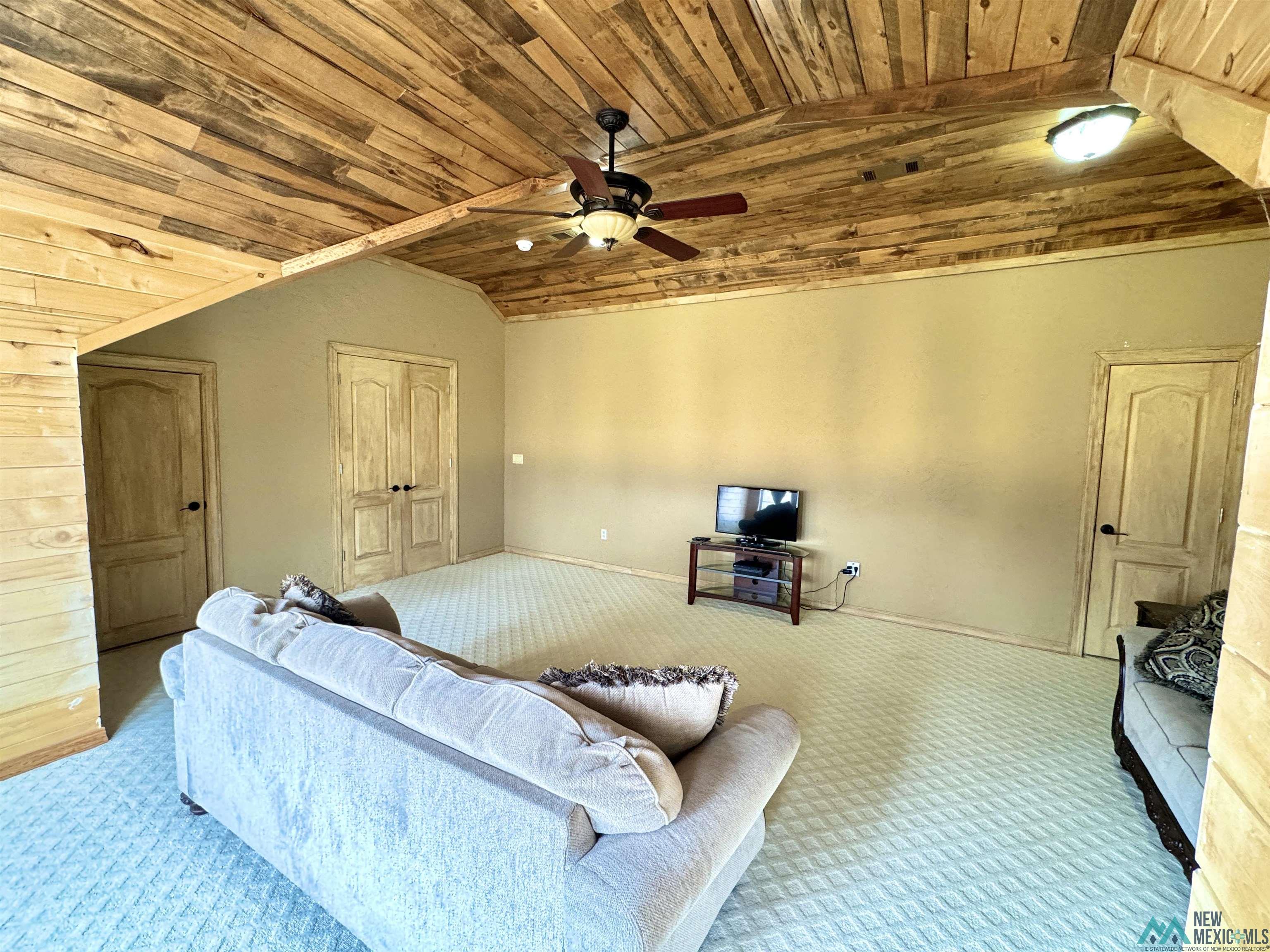 125 Colonial Estates Parkway