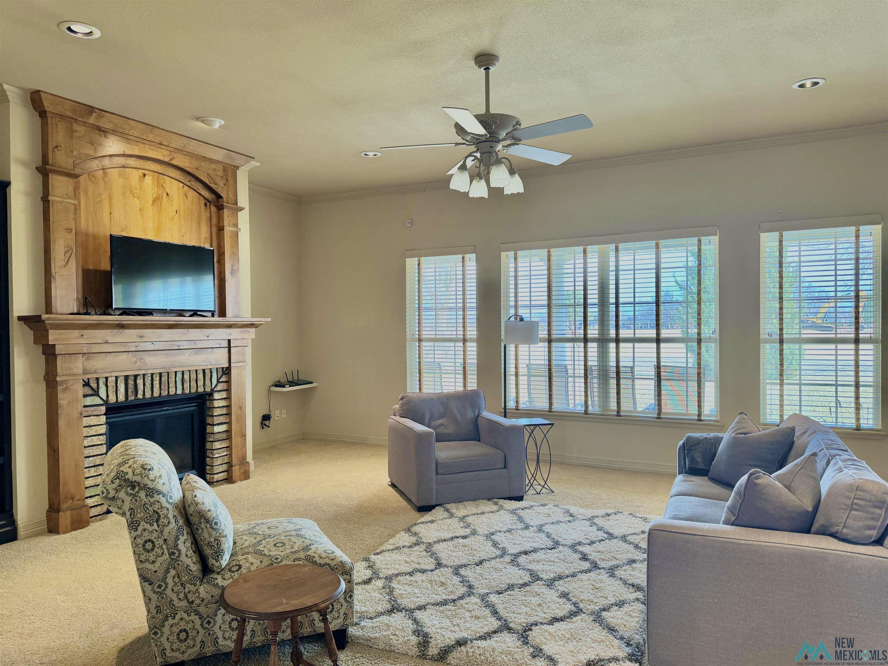 125 Colonial Estates Parkway