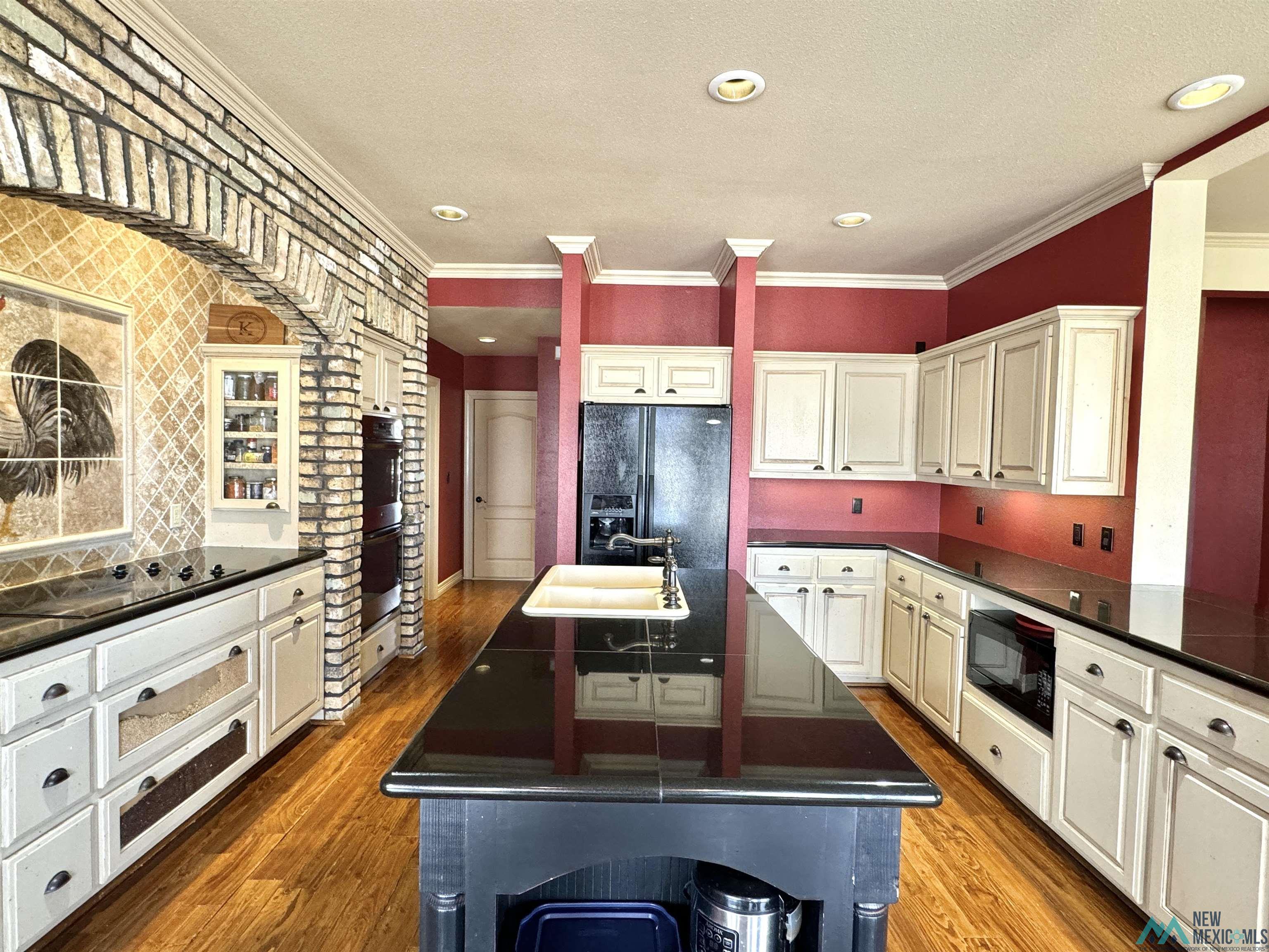 125 Colonial Estates Parkway