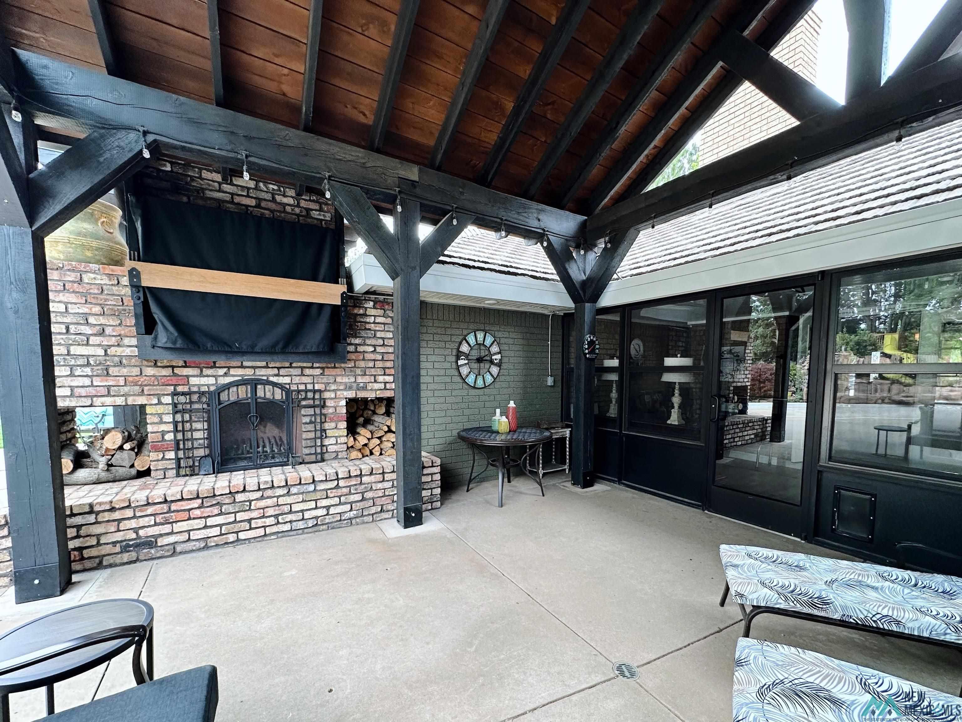 2116 Fairfield Drive