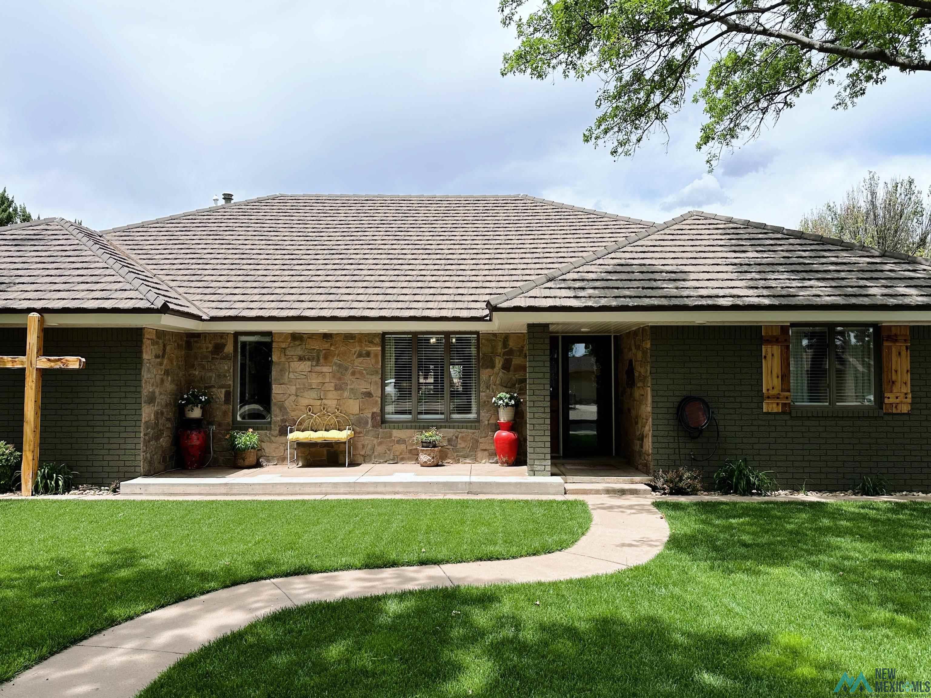 2116 Fairfield Drive