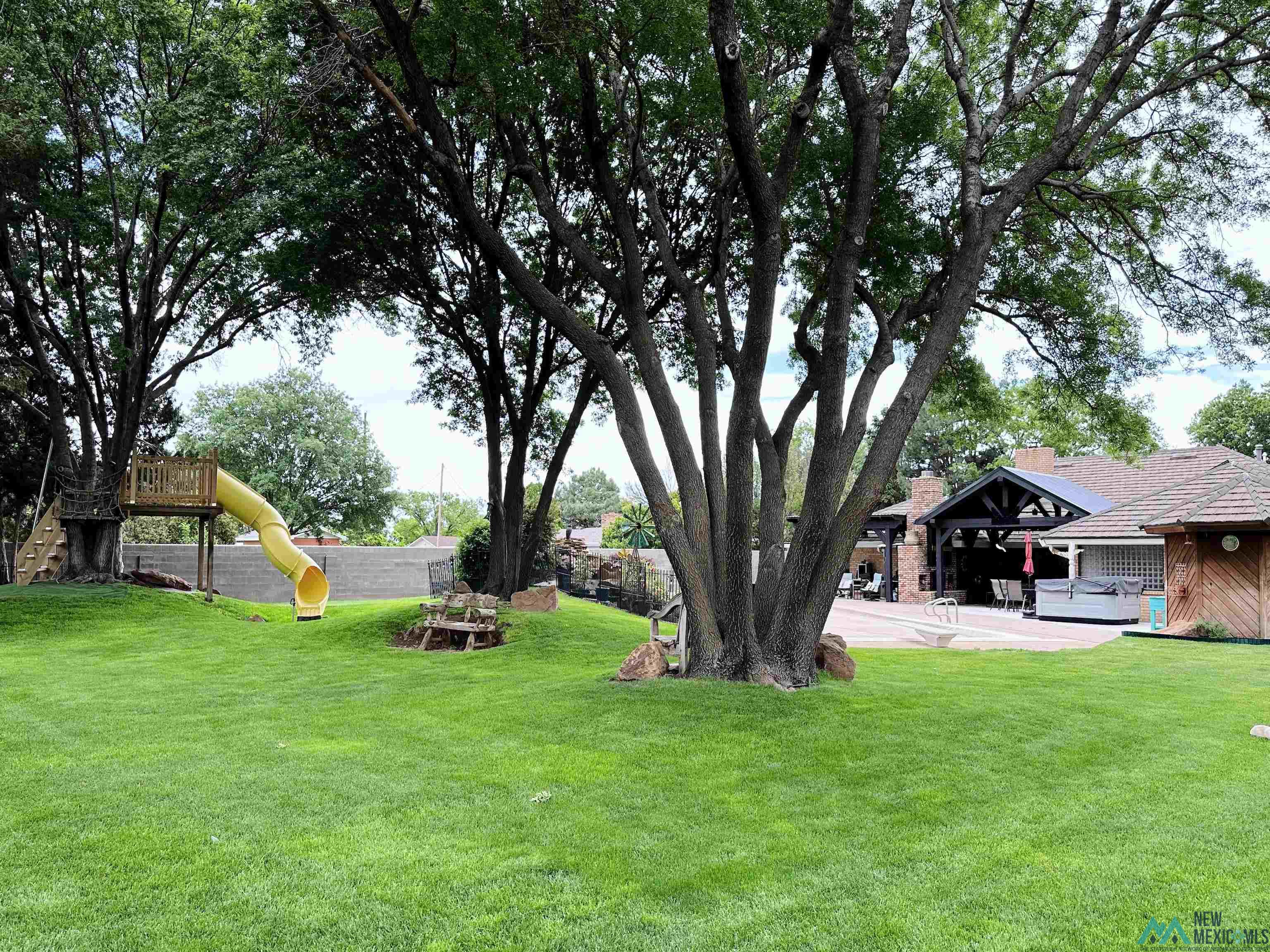 2116 Fairfield Drive