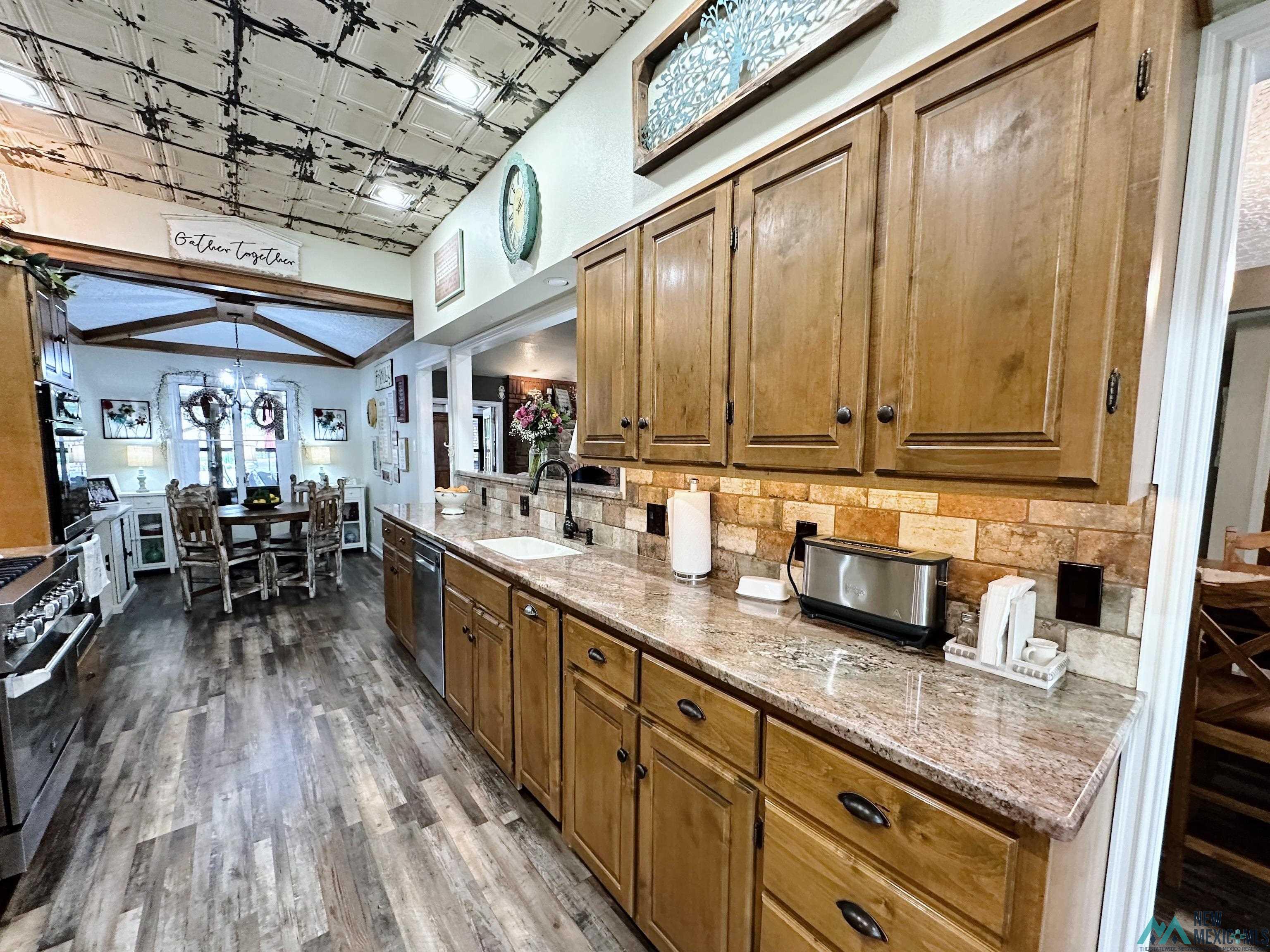 2116 Fairfield Drive