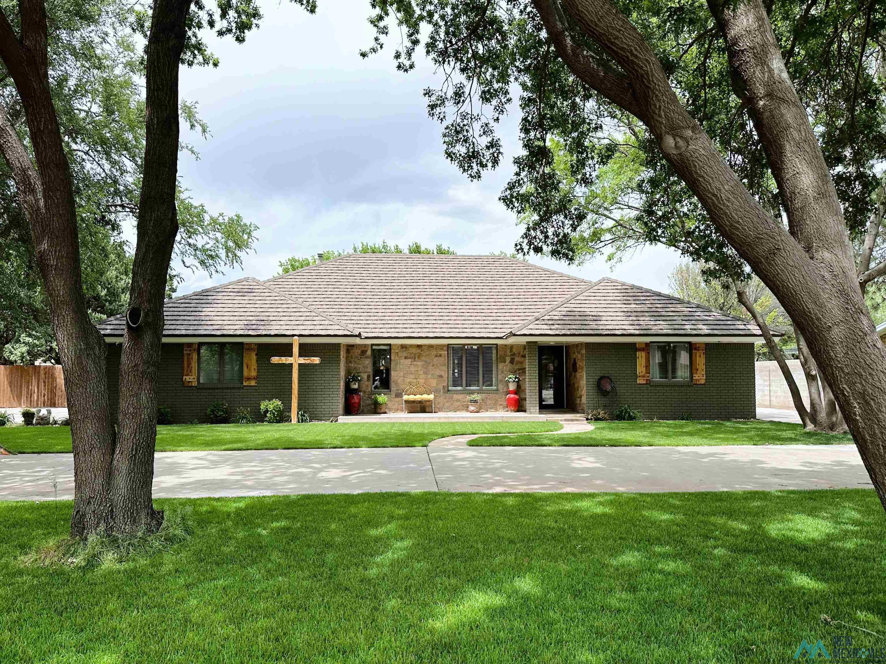 2116 Fairfield Drive