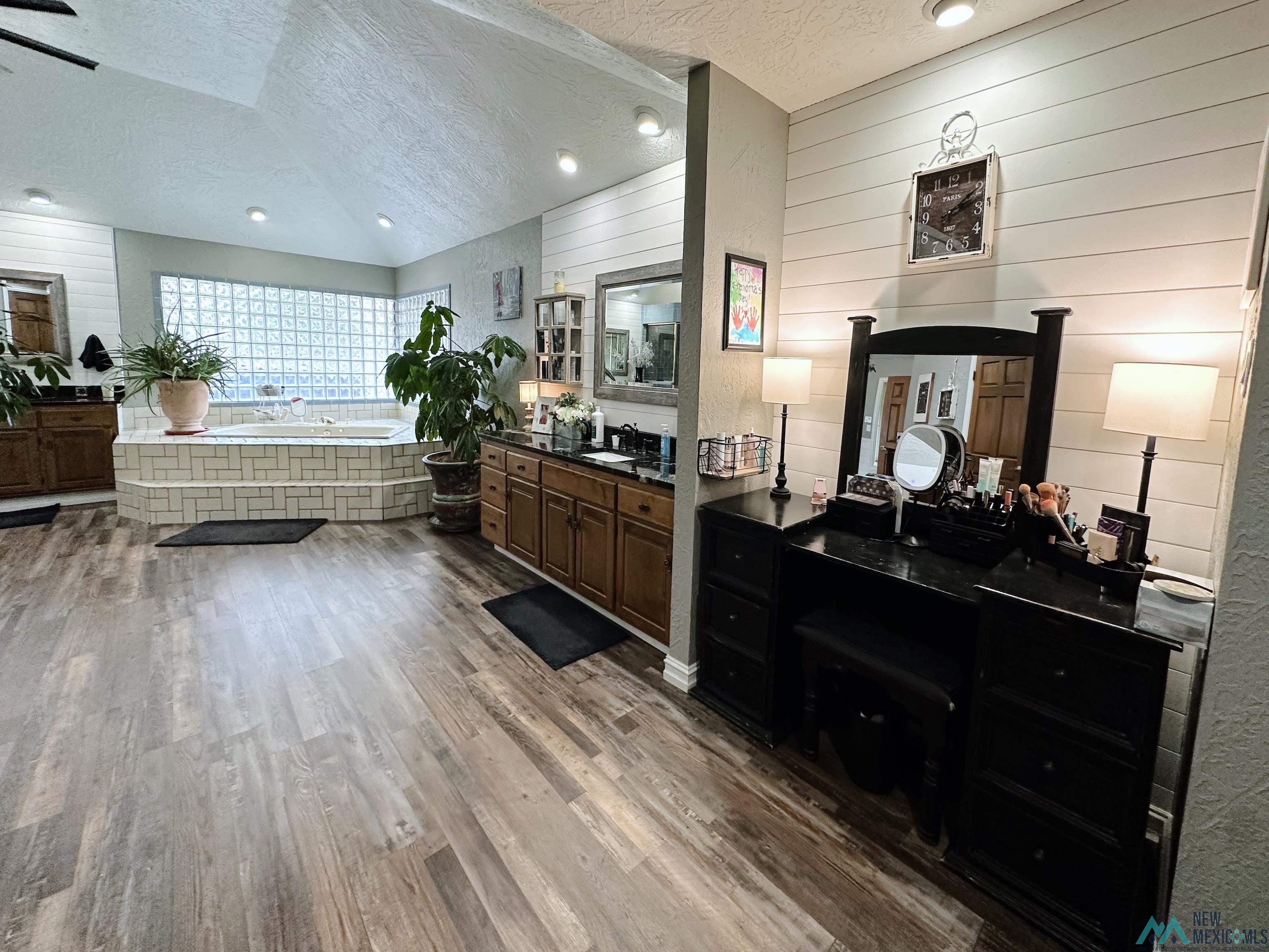 2116 Fairfield Drive