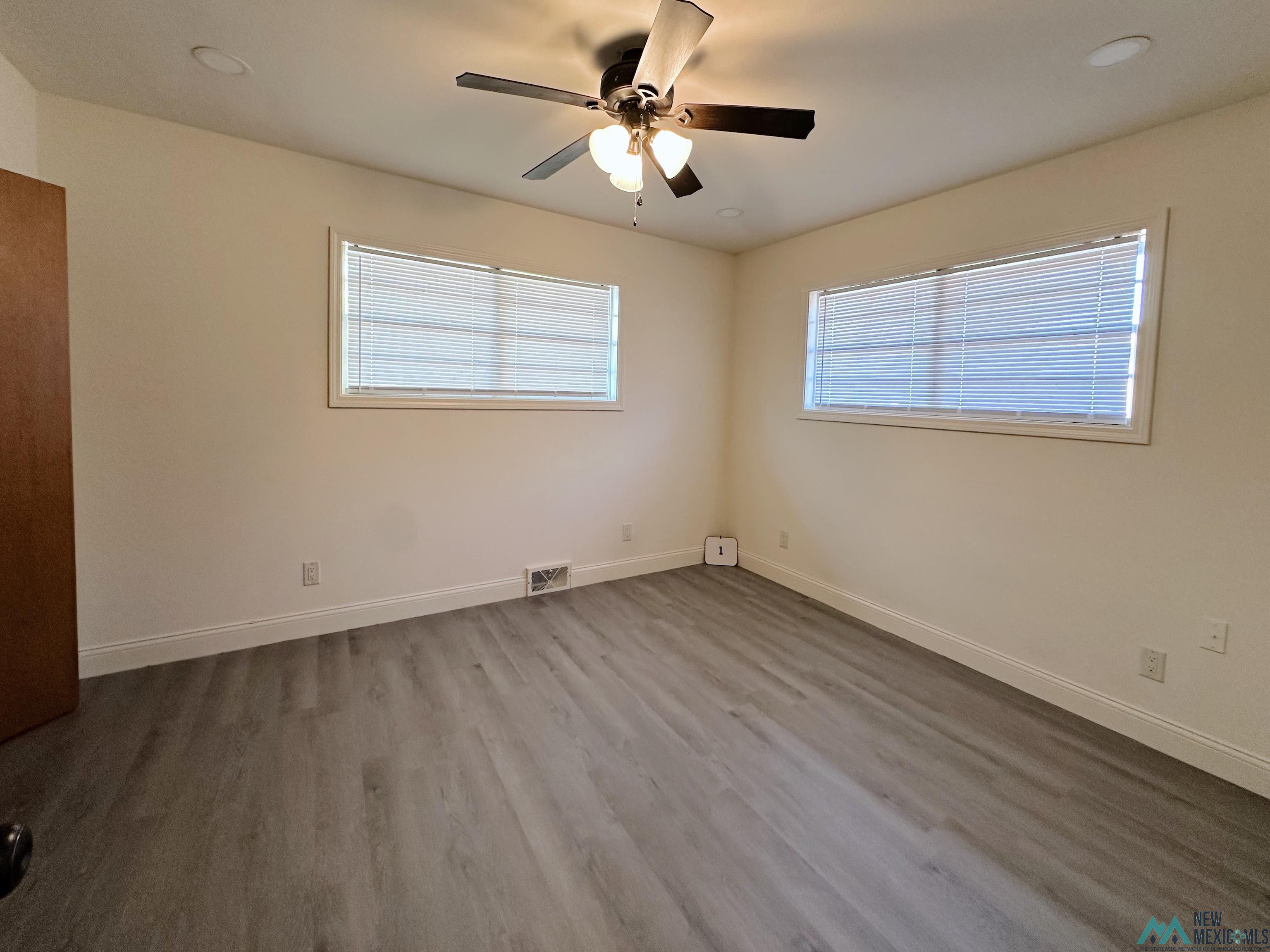 609 W Kathie Drive