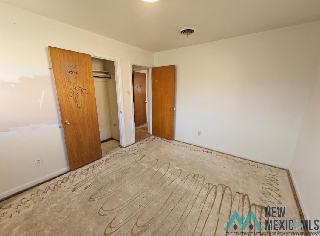 307 W 11th Street