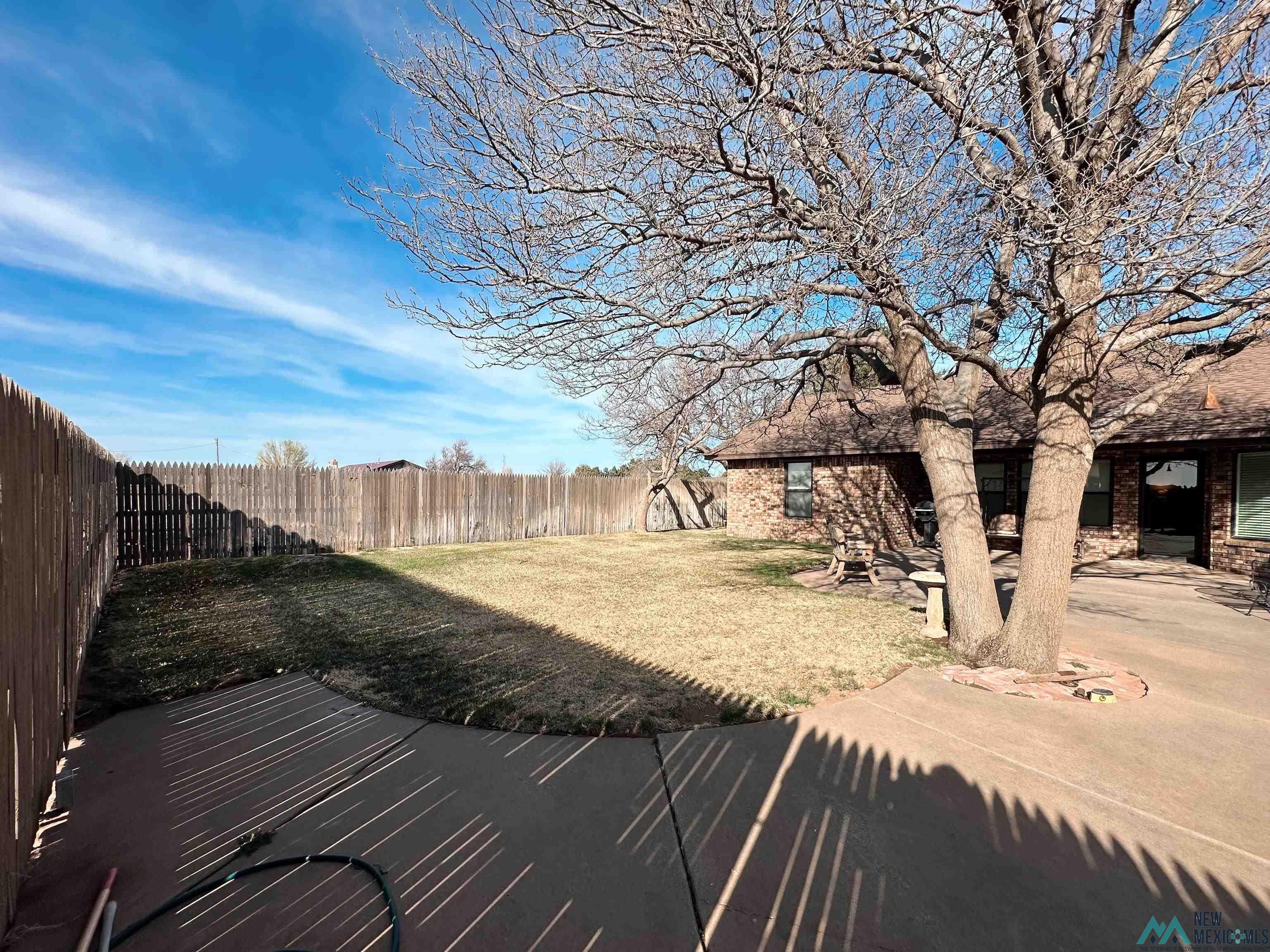 8516 La Linda Street