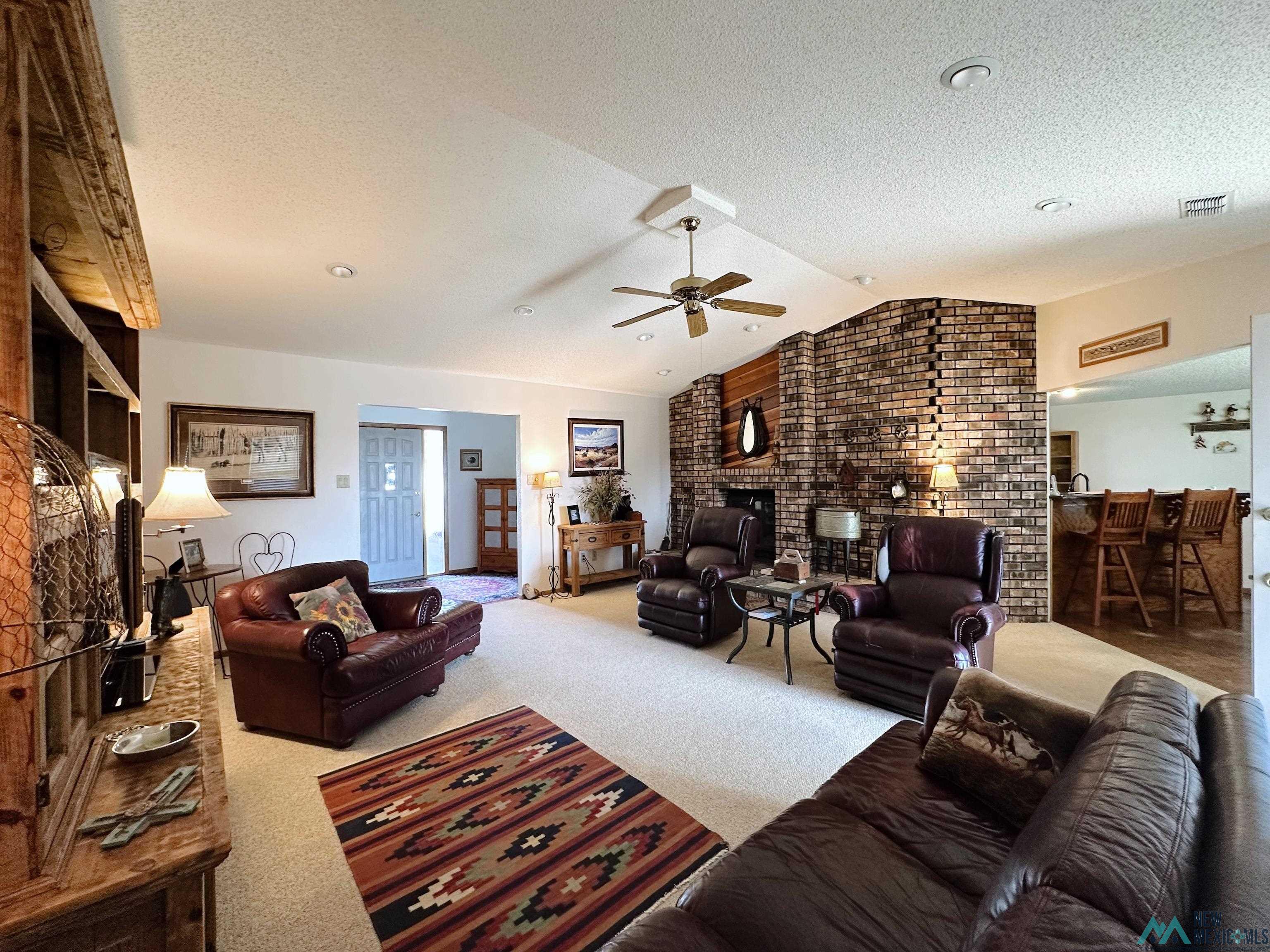 8516 La Linda Street