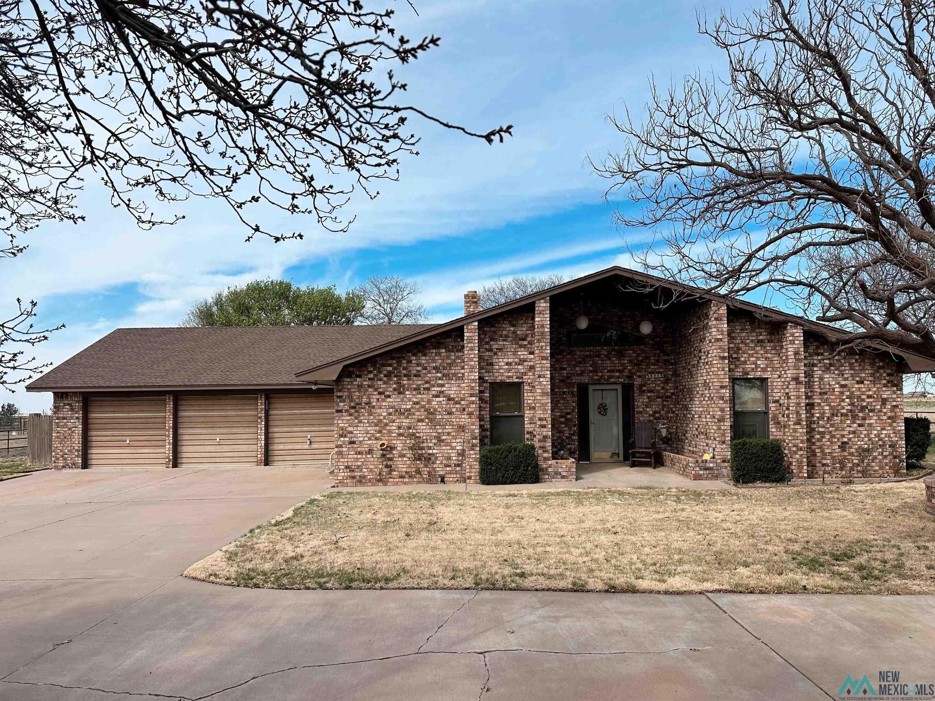 8516 La Linda Street