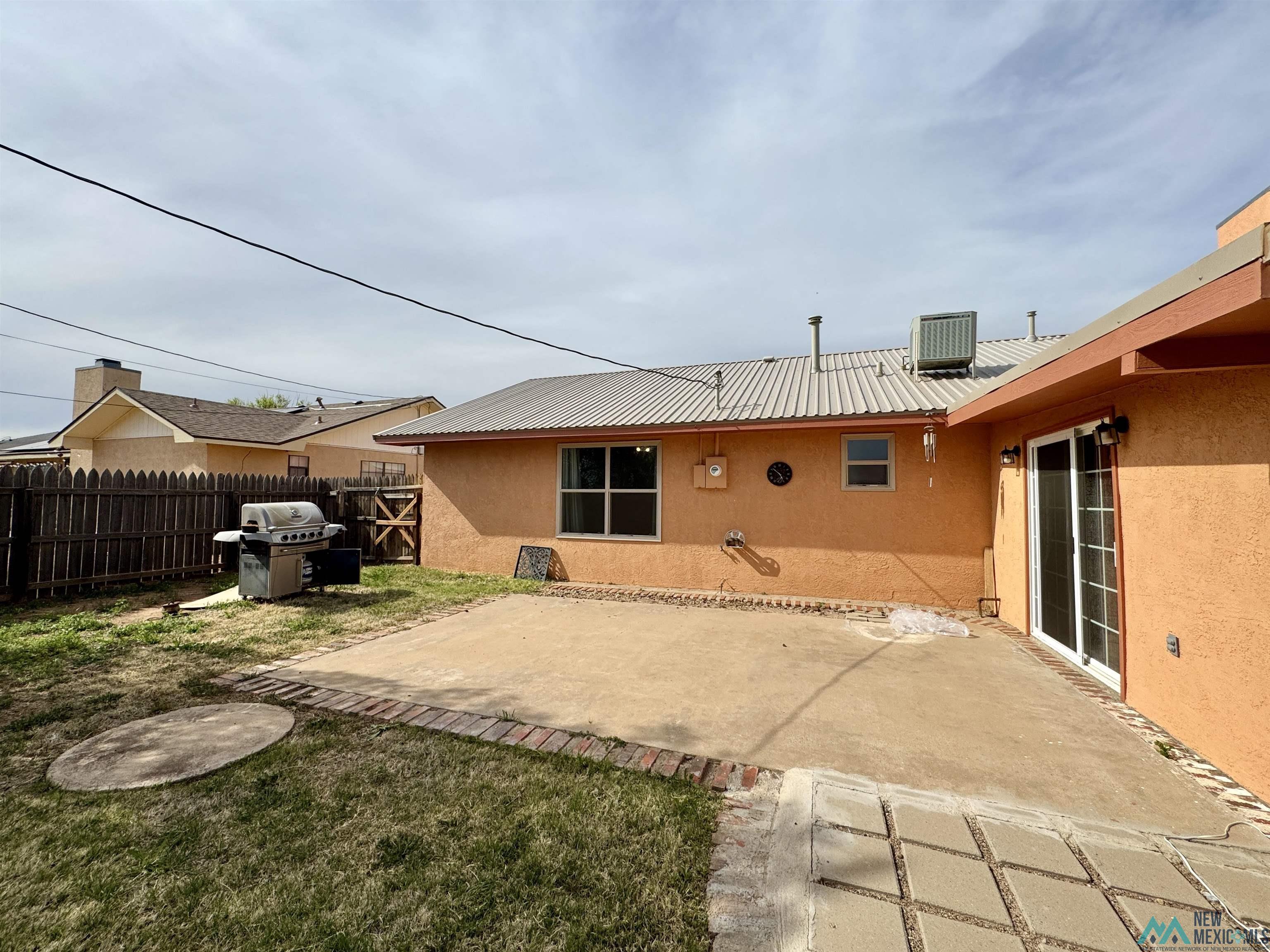1205 Purdue Avenue