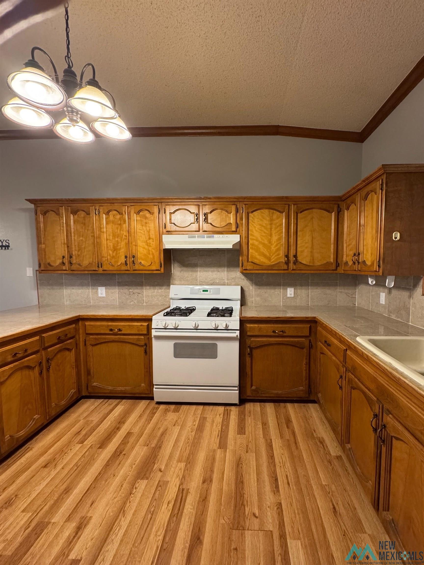 3809 Don January