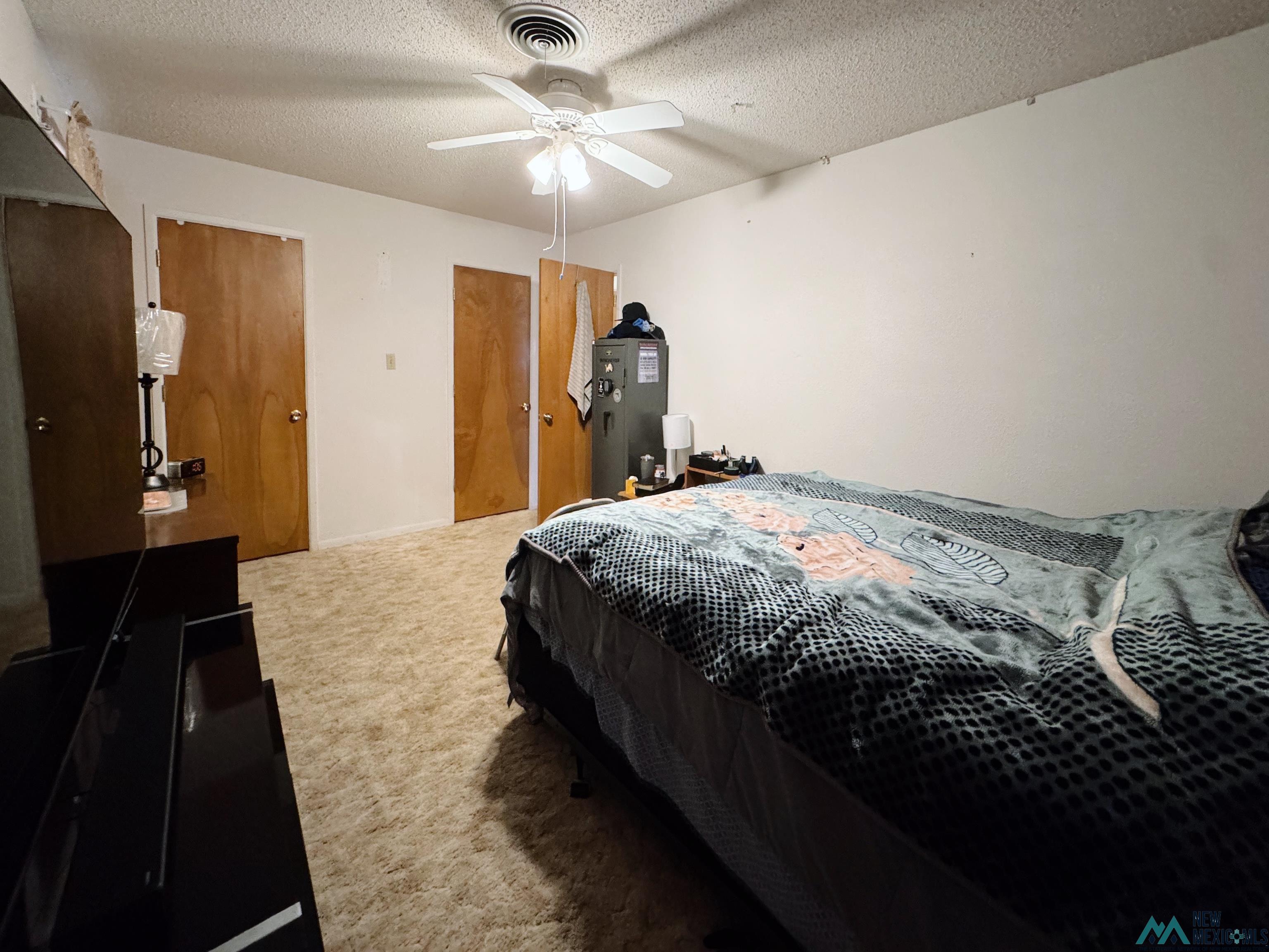 2205 Moberly