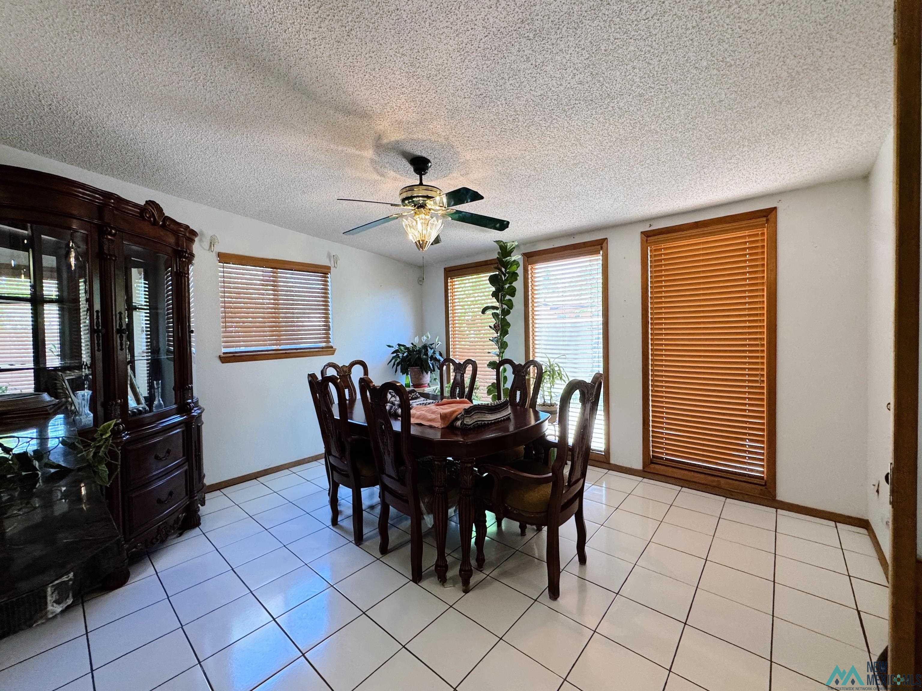 2205 Moberly