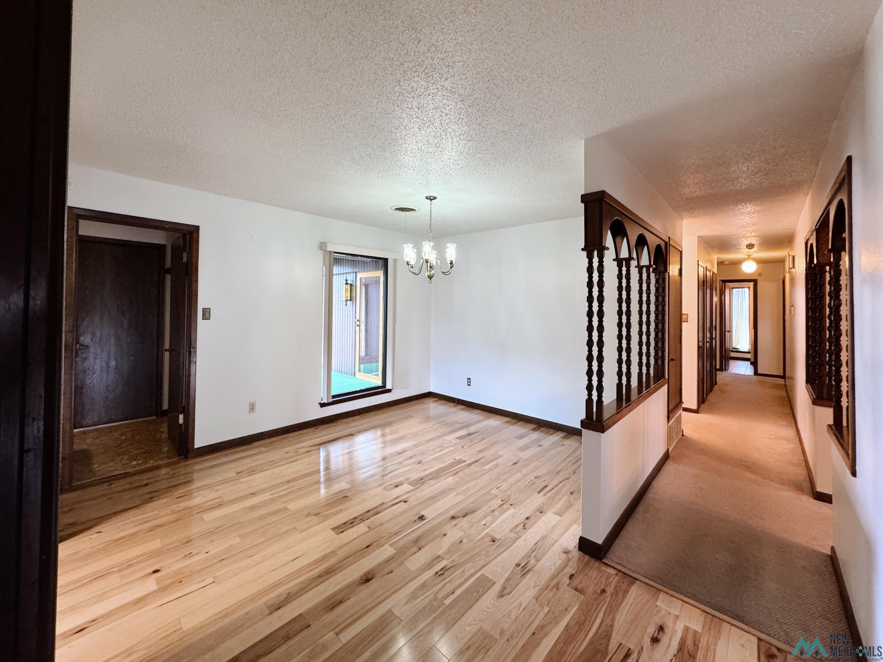 1425 Eastridge Drive