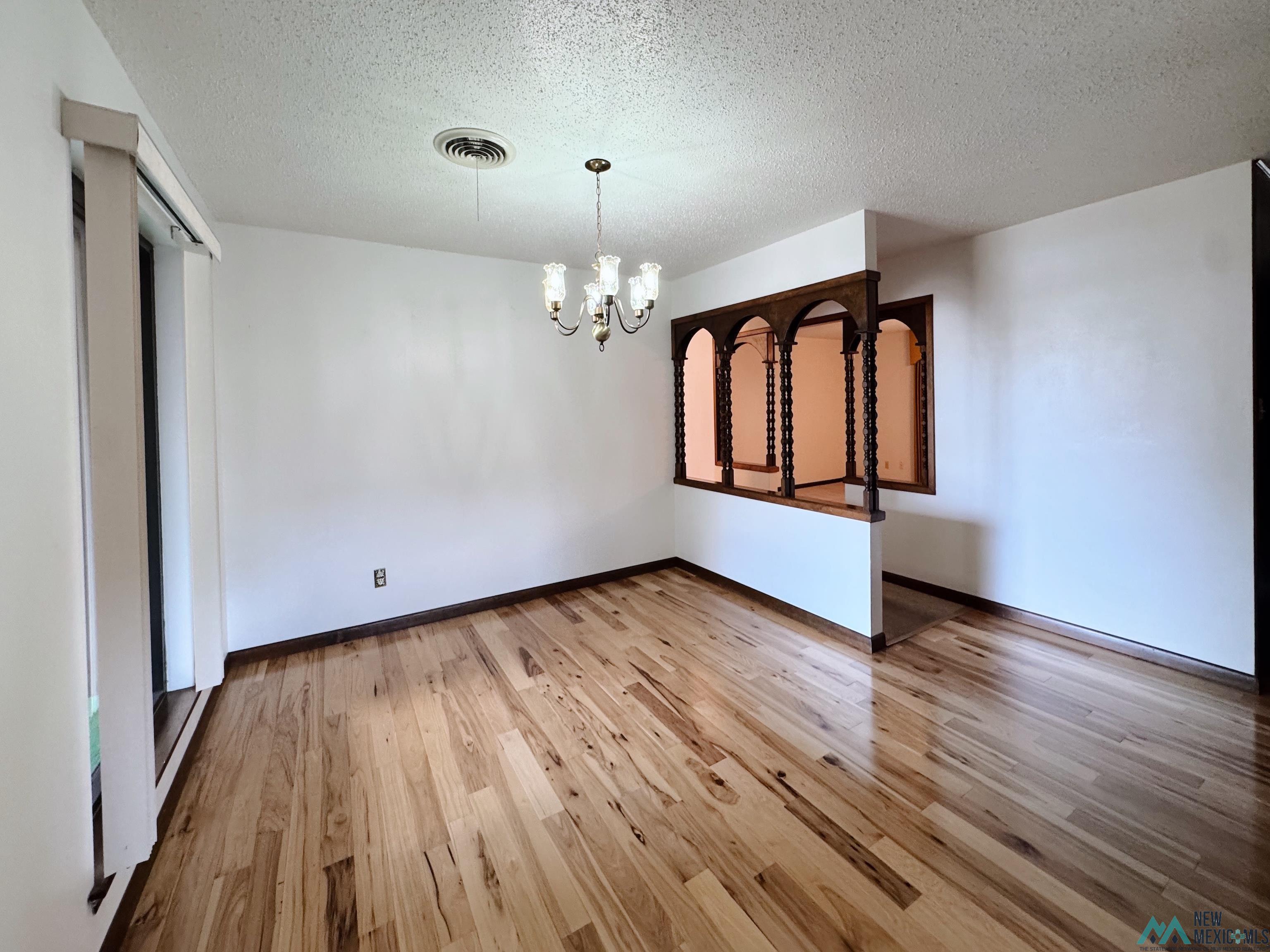 1425 Eastridge Drive