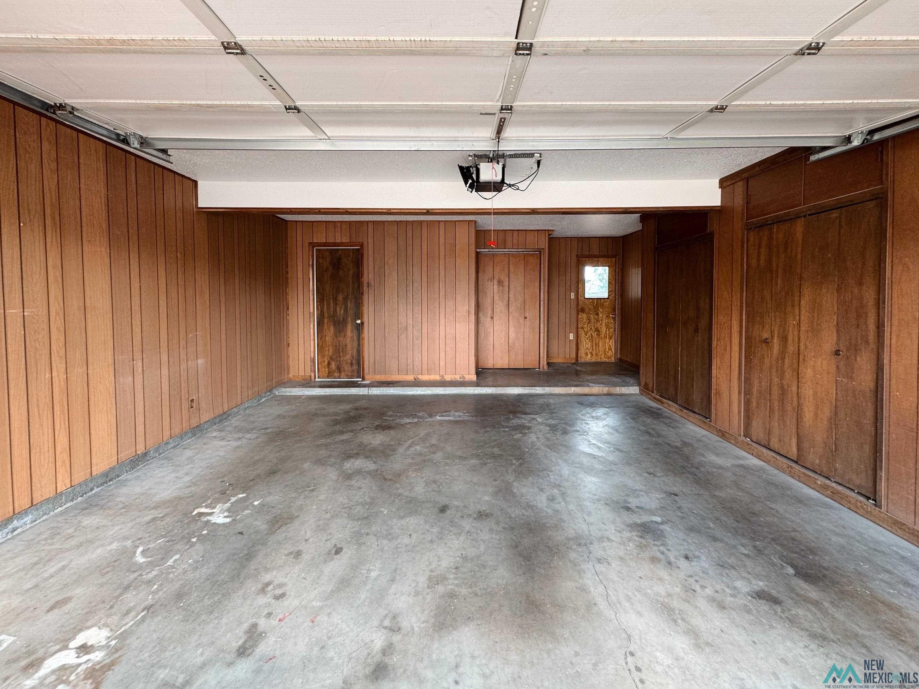 1425 Eastridge Drive