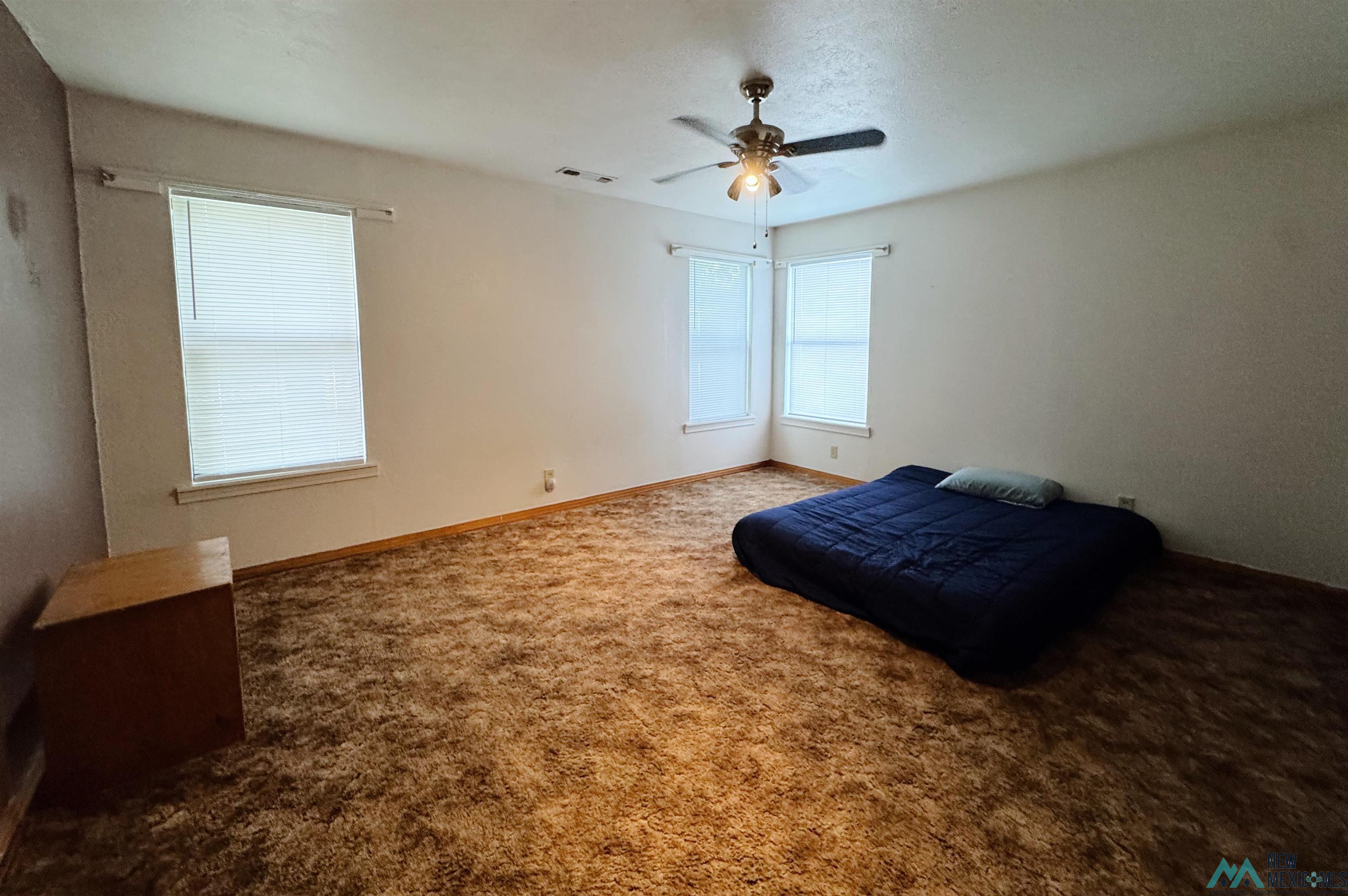 905 W 16th Street