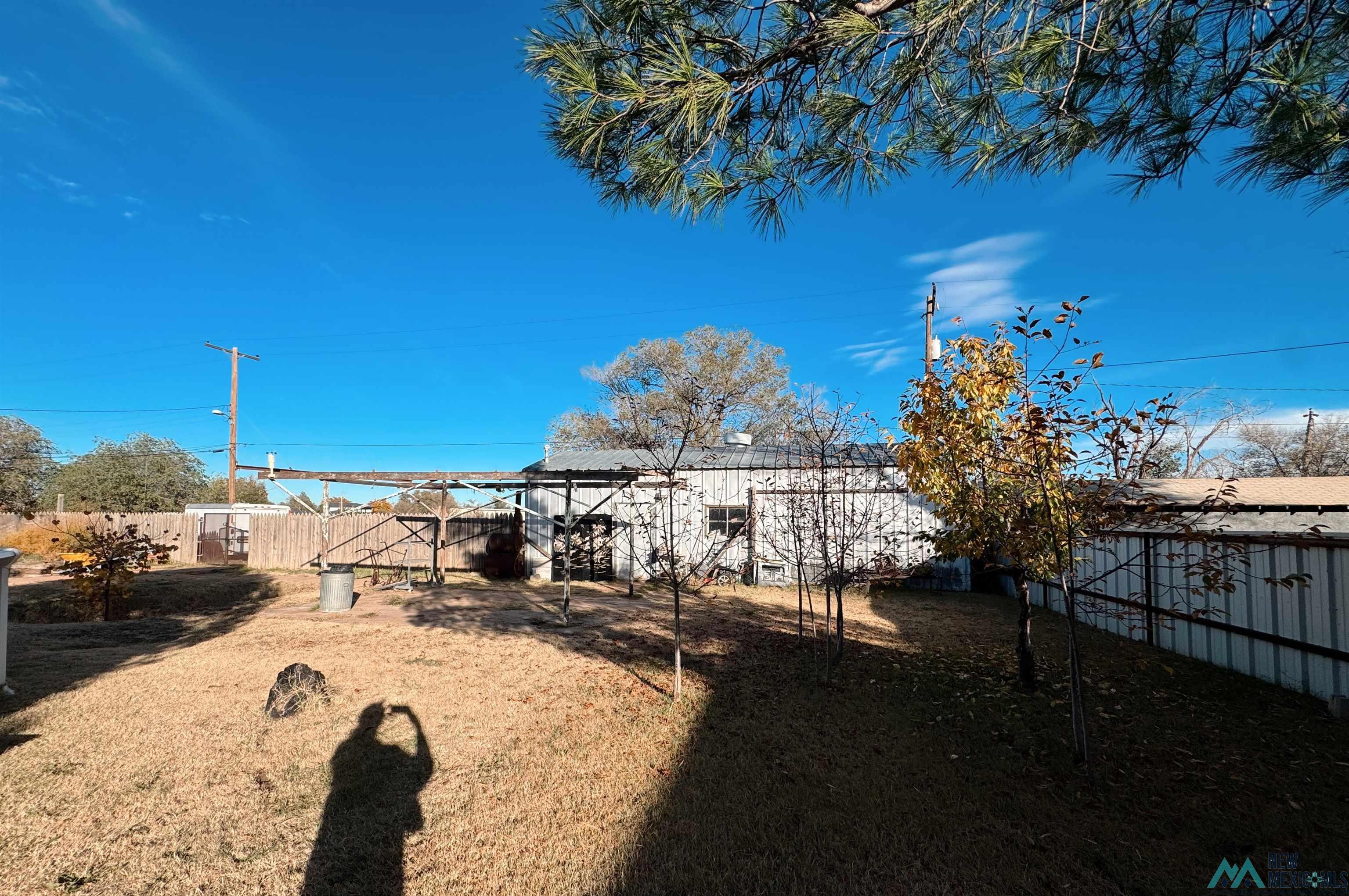 7 Pineway Boulevard