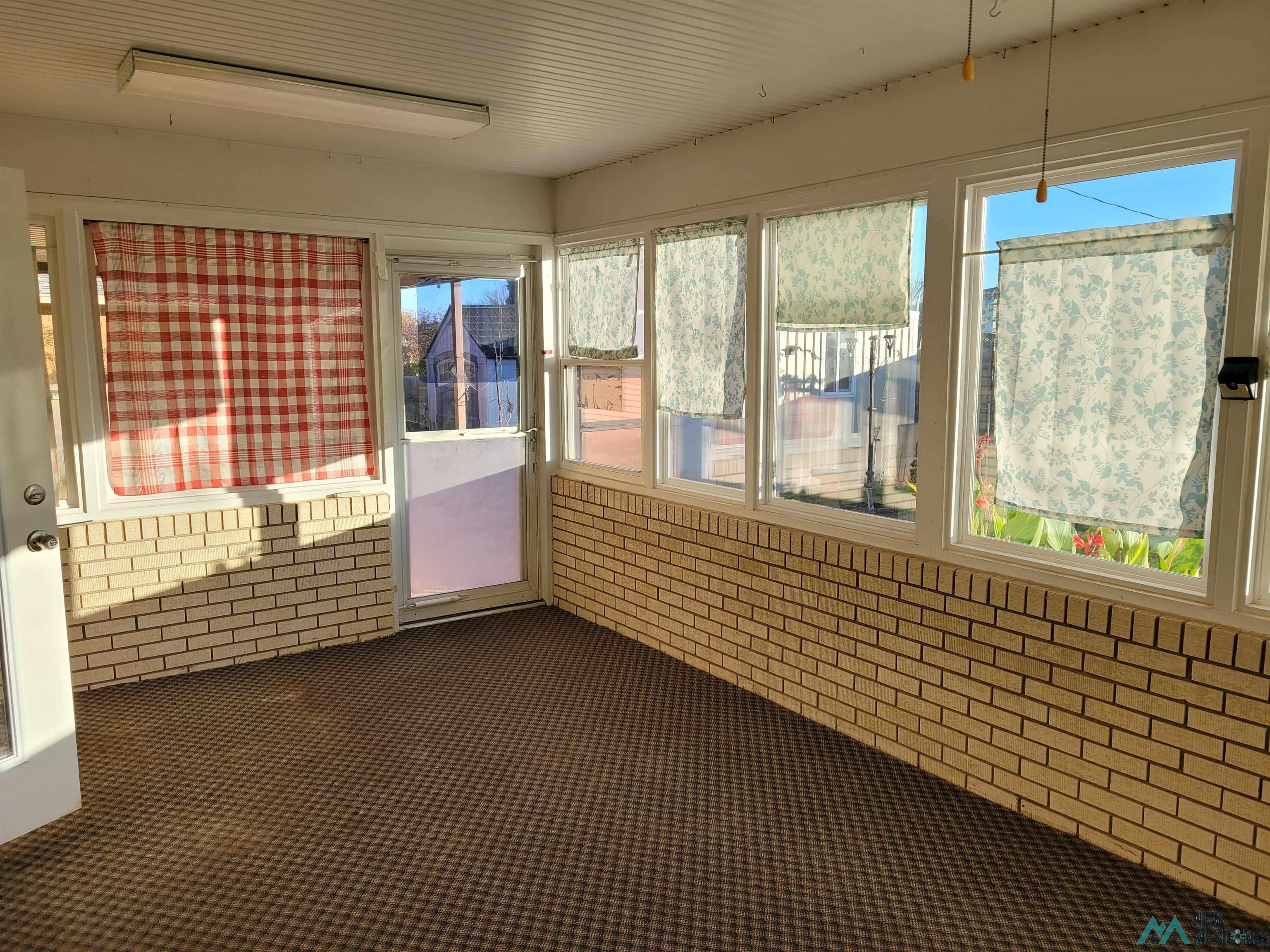 1309 Huntington Way Street