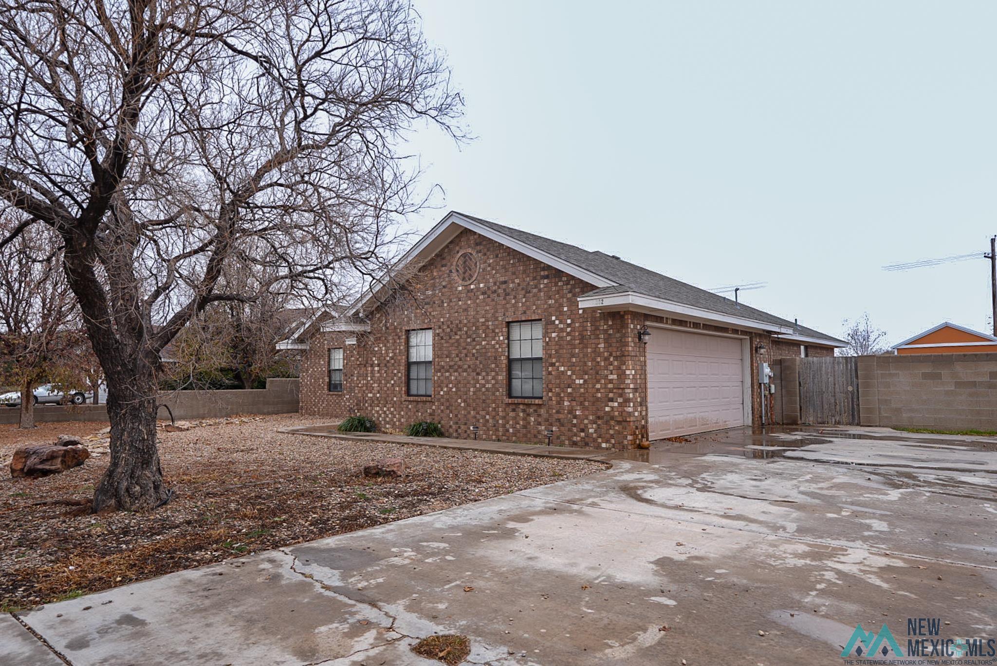 1362 Oakwood Circle