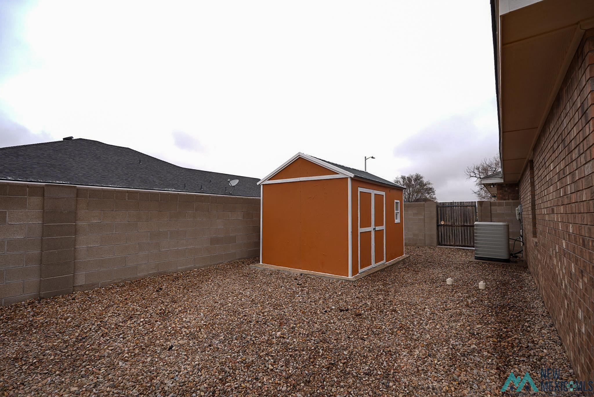 1362 Oakwood Circle