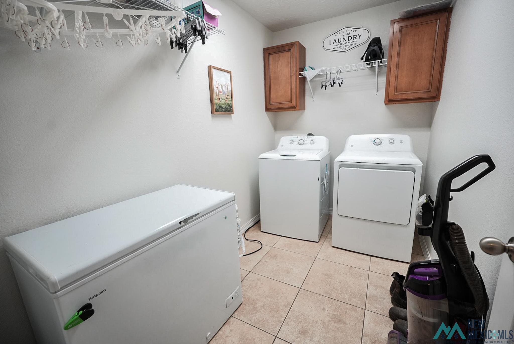 1362 Oakwood Circle