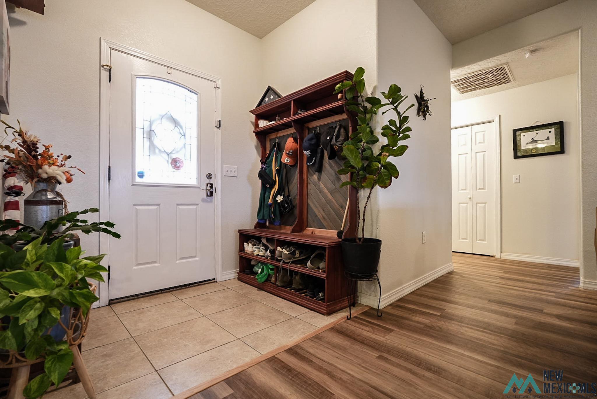 1362 Oakwood Circle