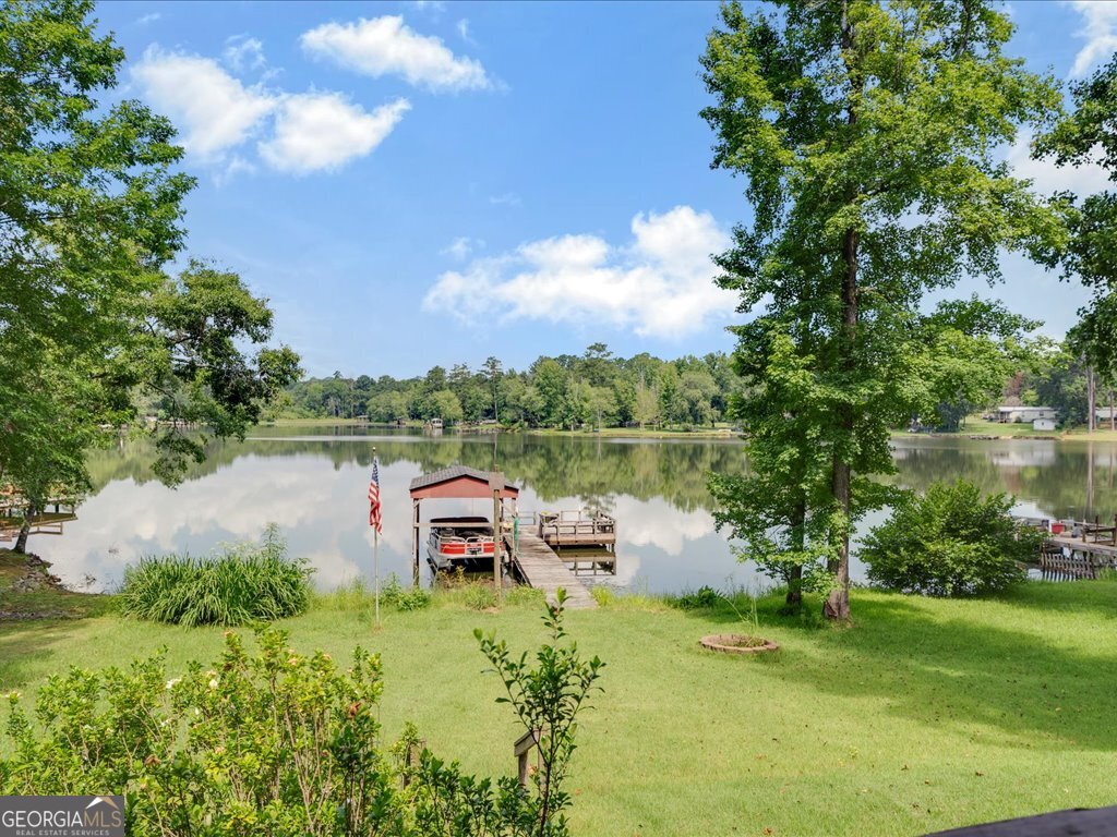 186 Merry Drive NW