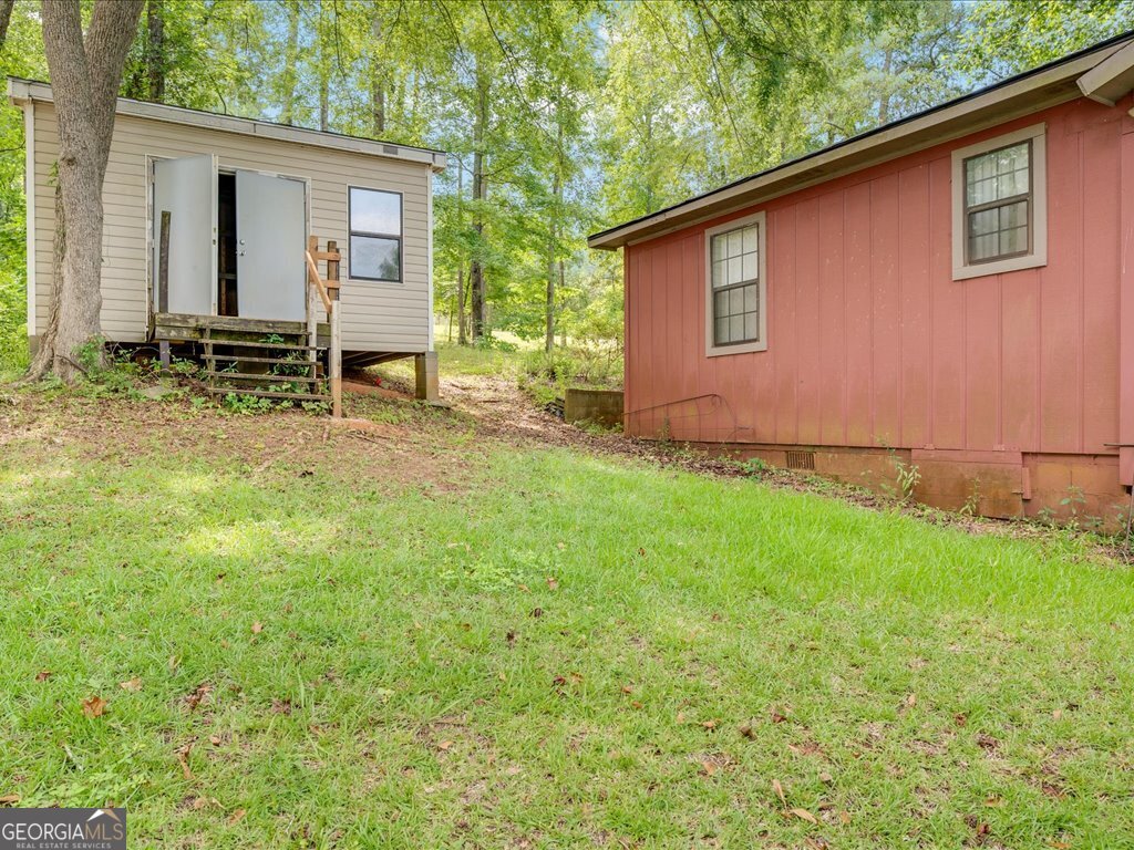 186 Merry Drive NW