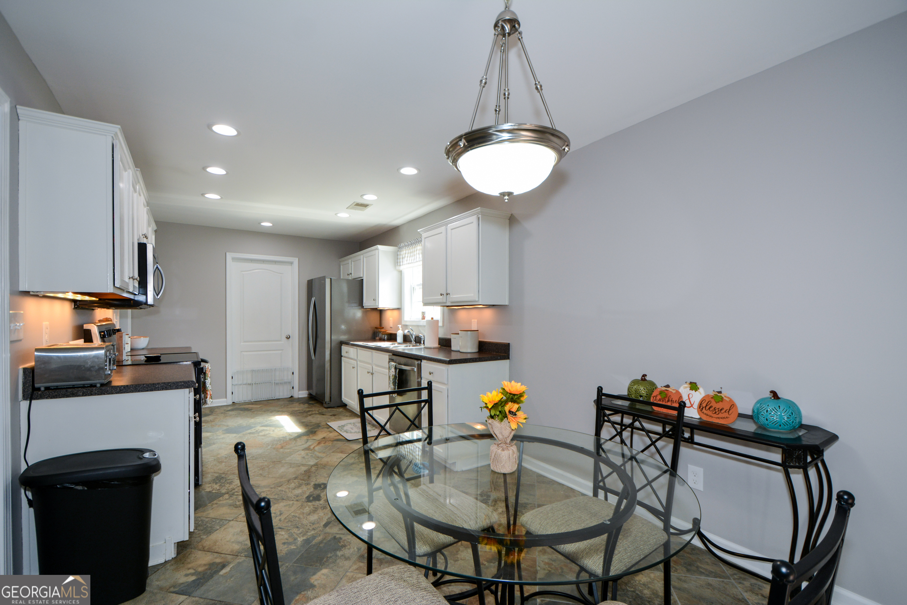170 Sandstone Place