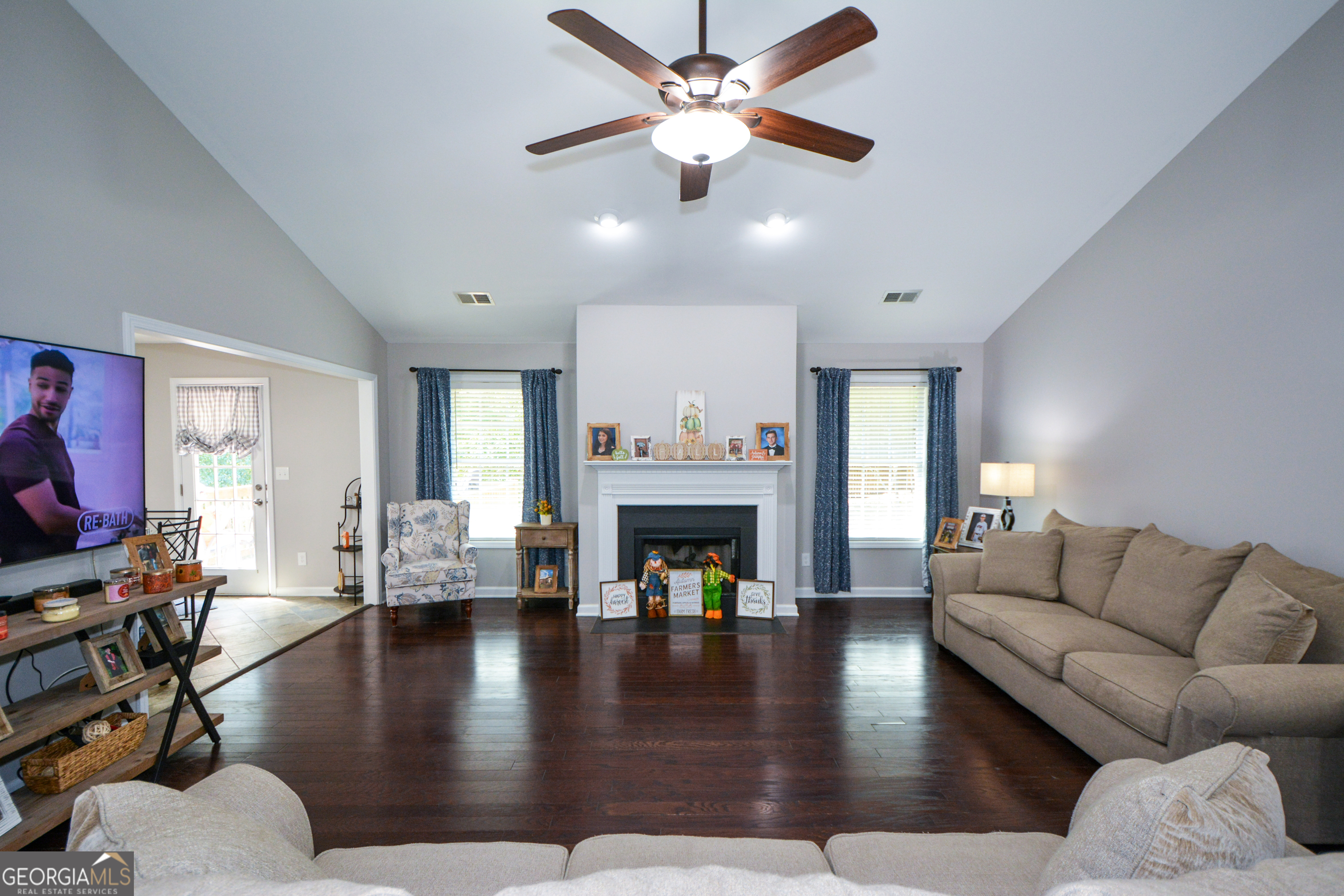 170 Sandstone Place