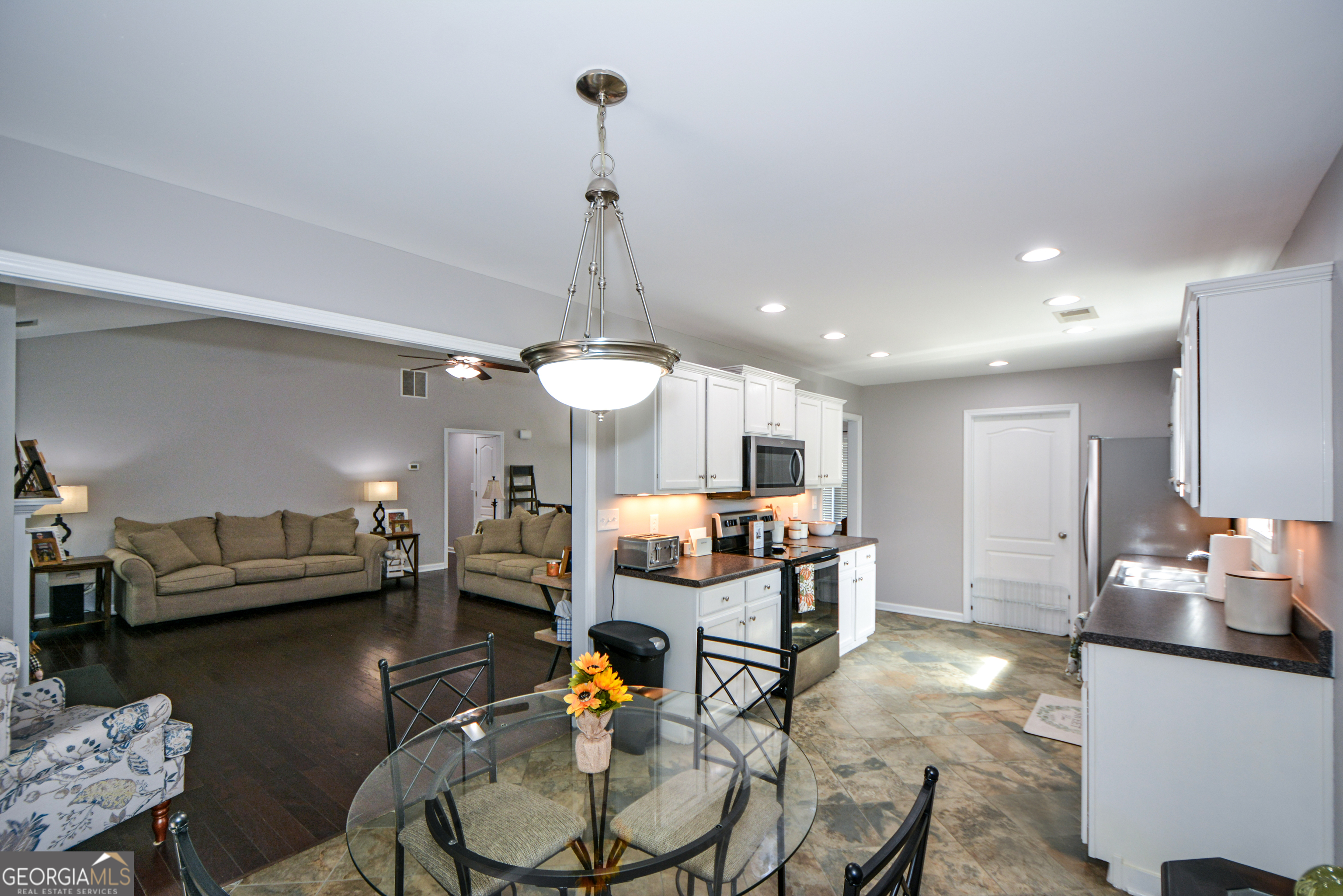 170 Sandstone Place