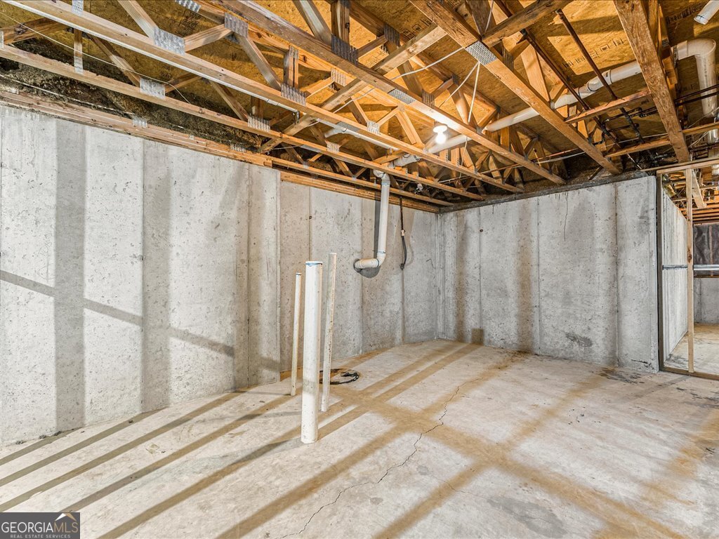 2481 Weatherstone Circle SE