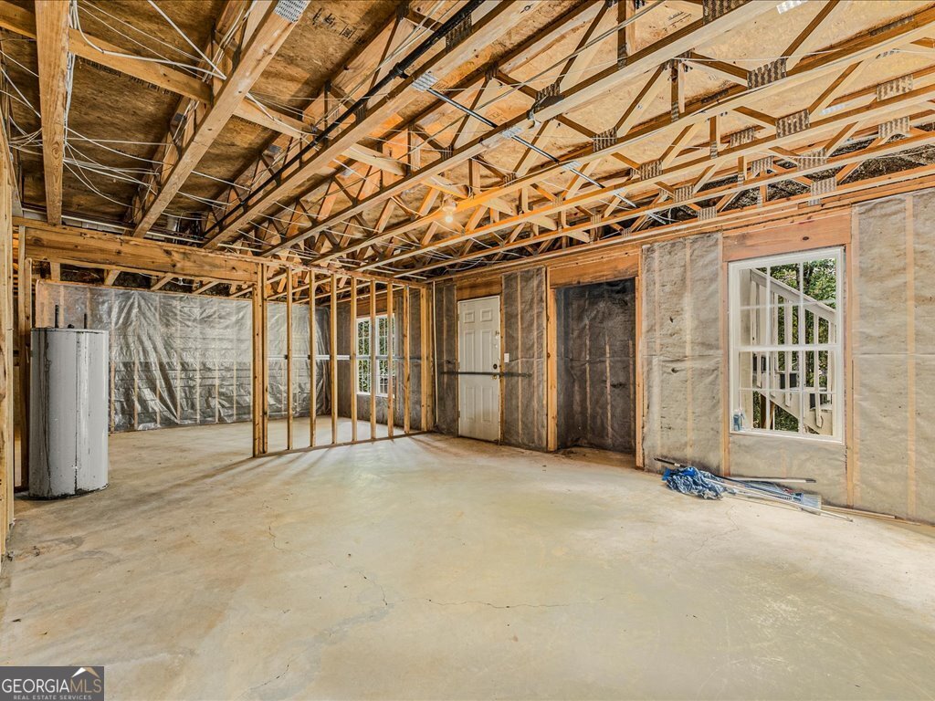 2481 Weatherstone Circle SE