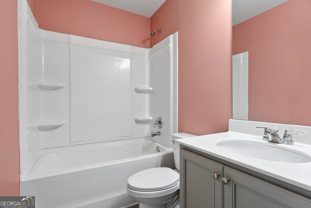 3461 Lakeview Creek # 218