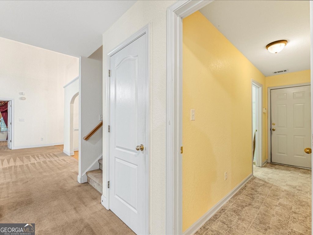 205 Pebble Creek Drive, Covington